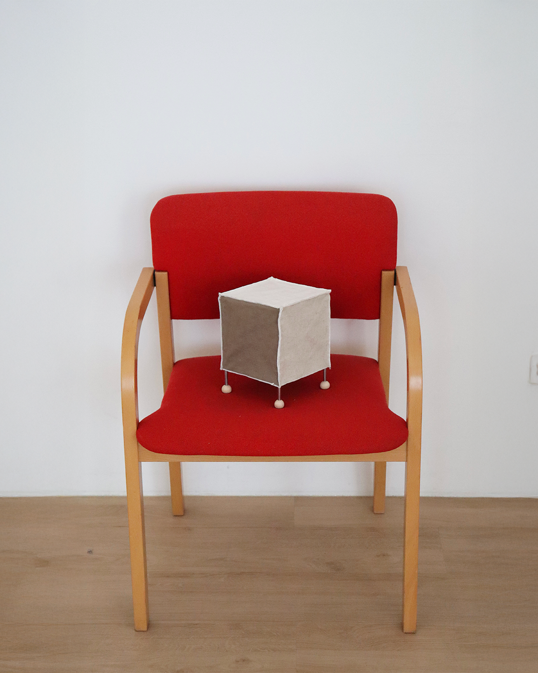 ivory dot linen cube lamp