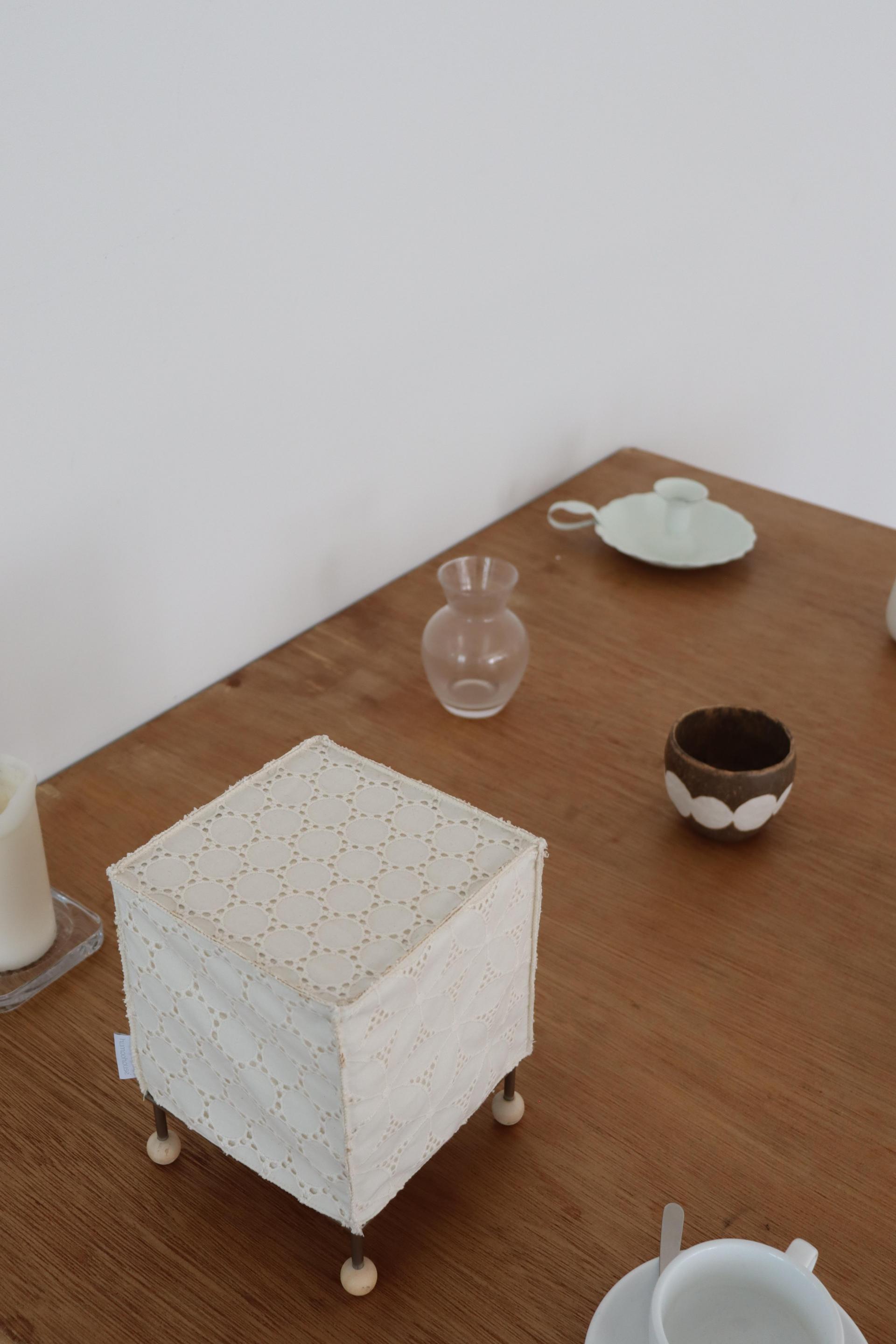 ivory dot linen cube lamp