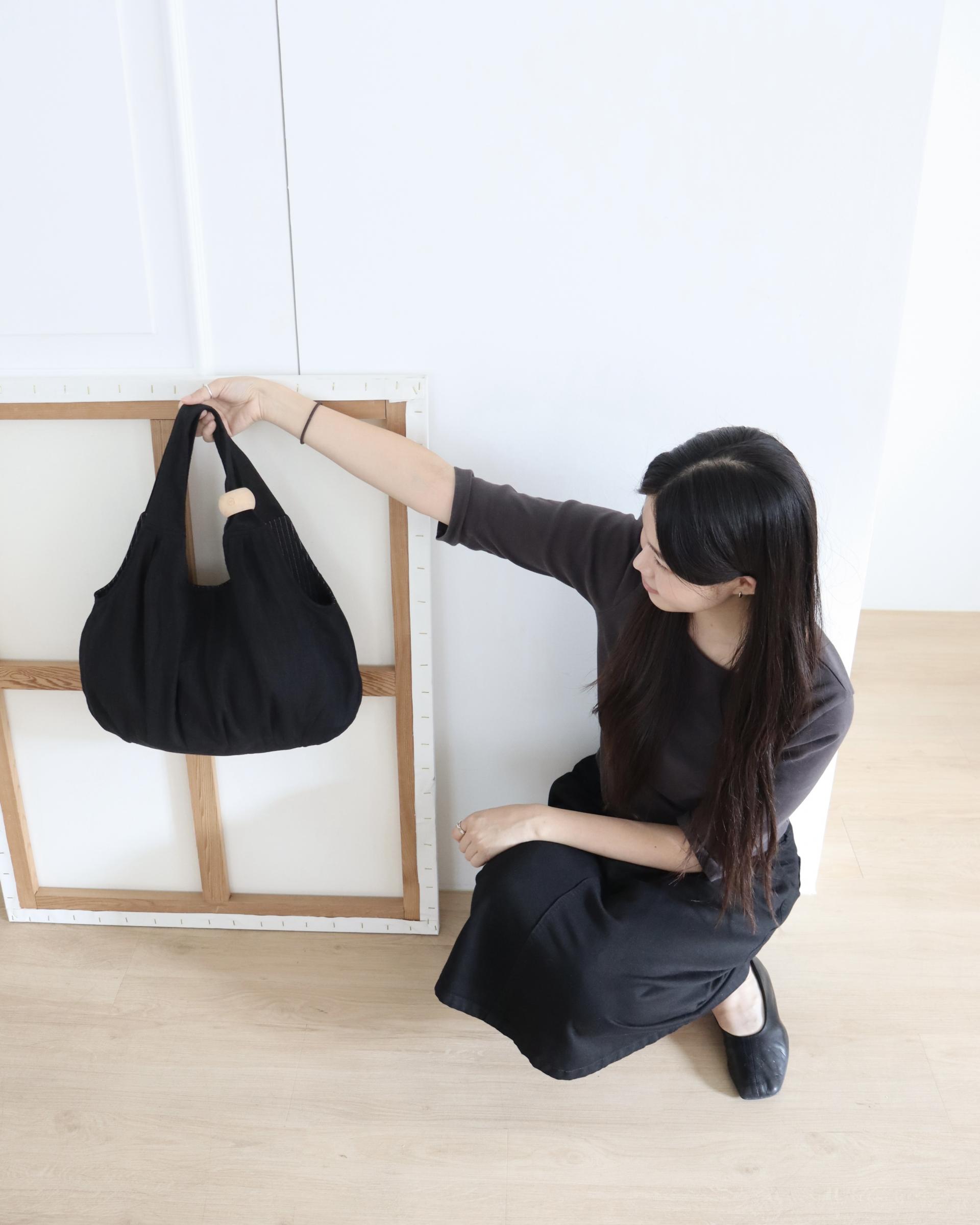 green apple linen puff bag