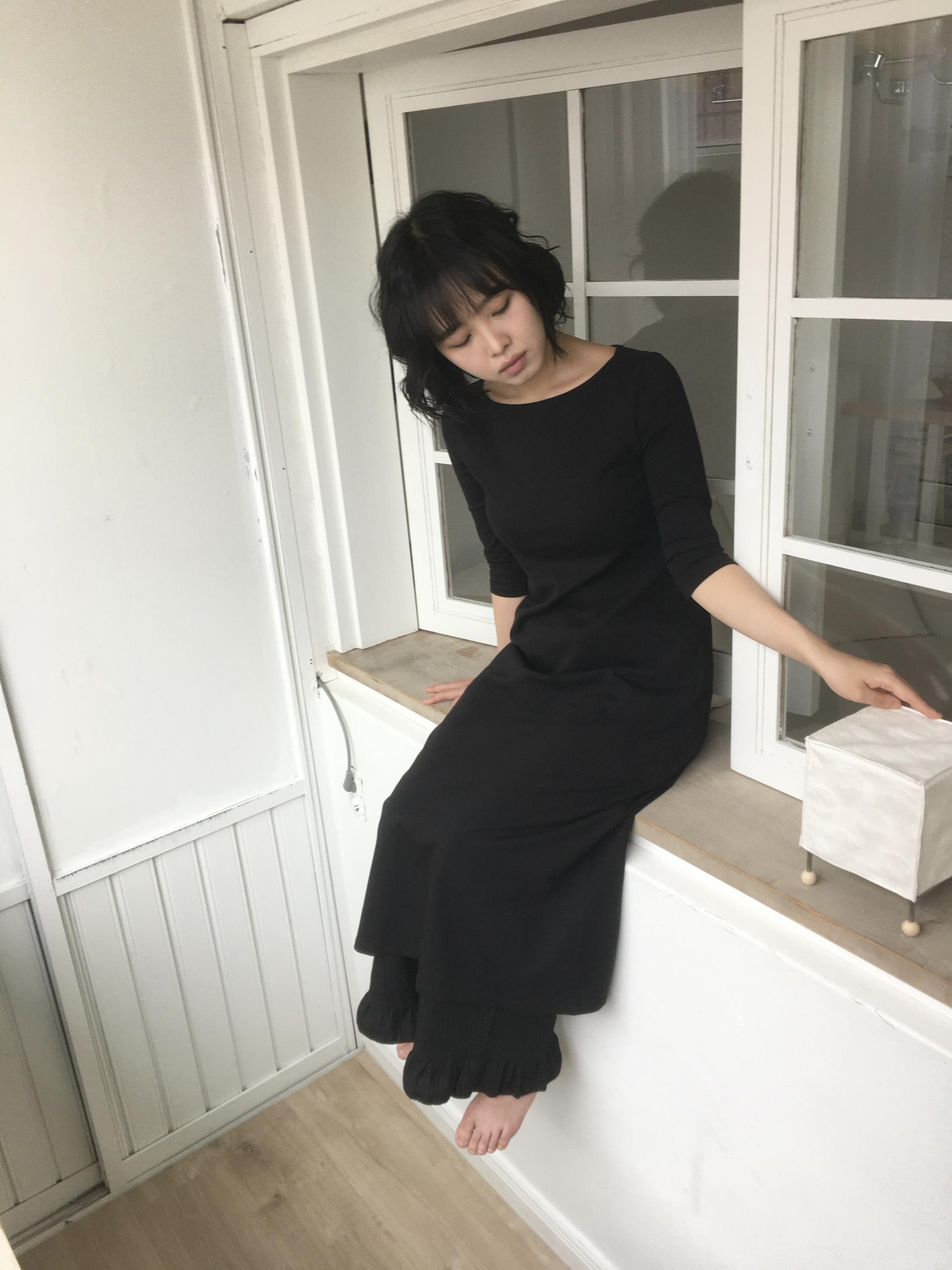 black easy boatneck onepiece