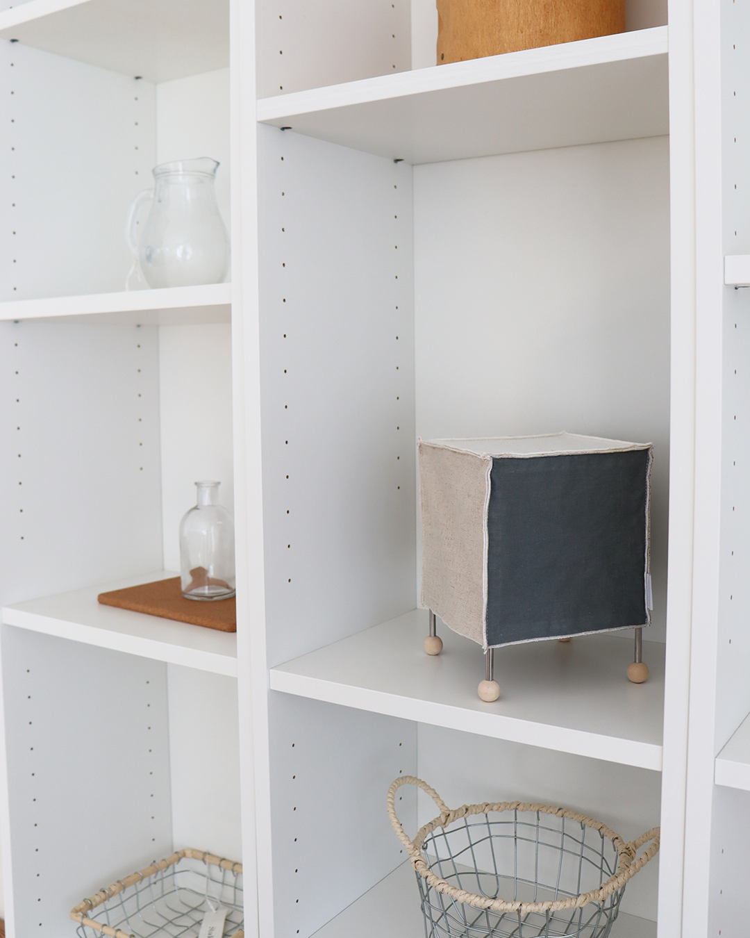 ivory dot linen cube lamp