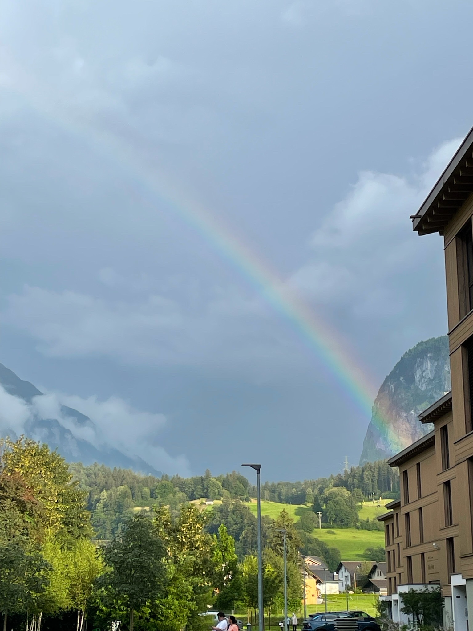 2de01fb5d41f8.jpg
