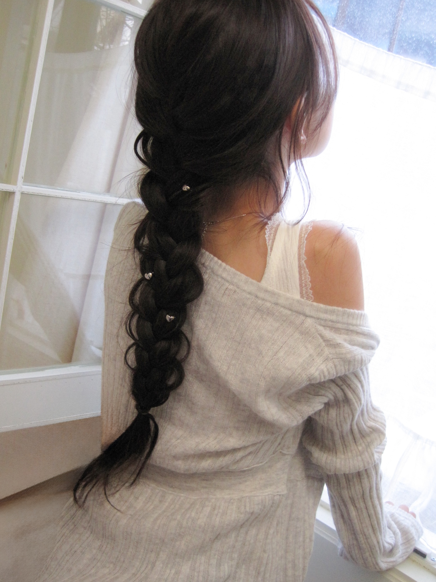 MUST HAIR PIN