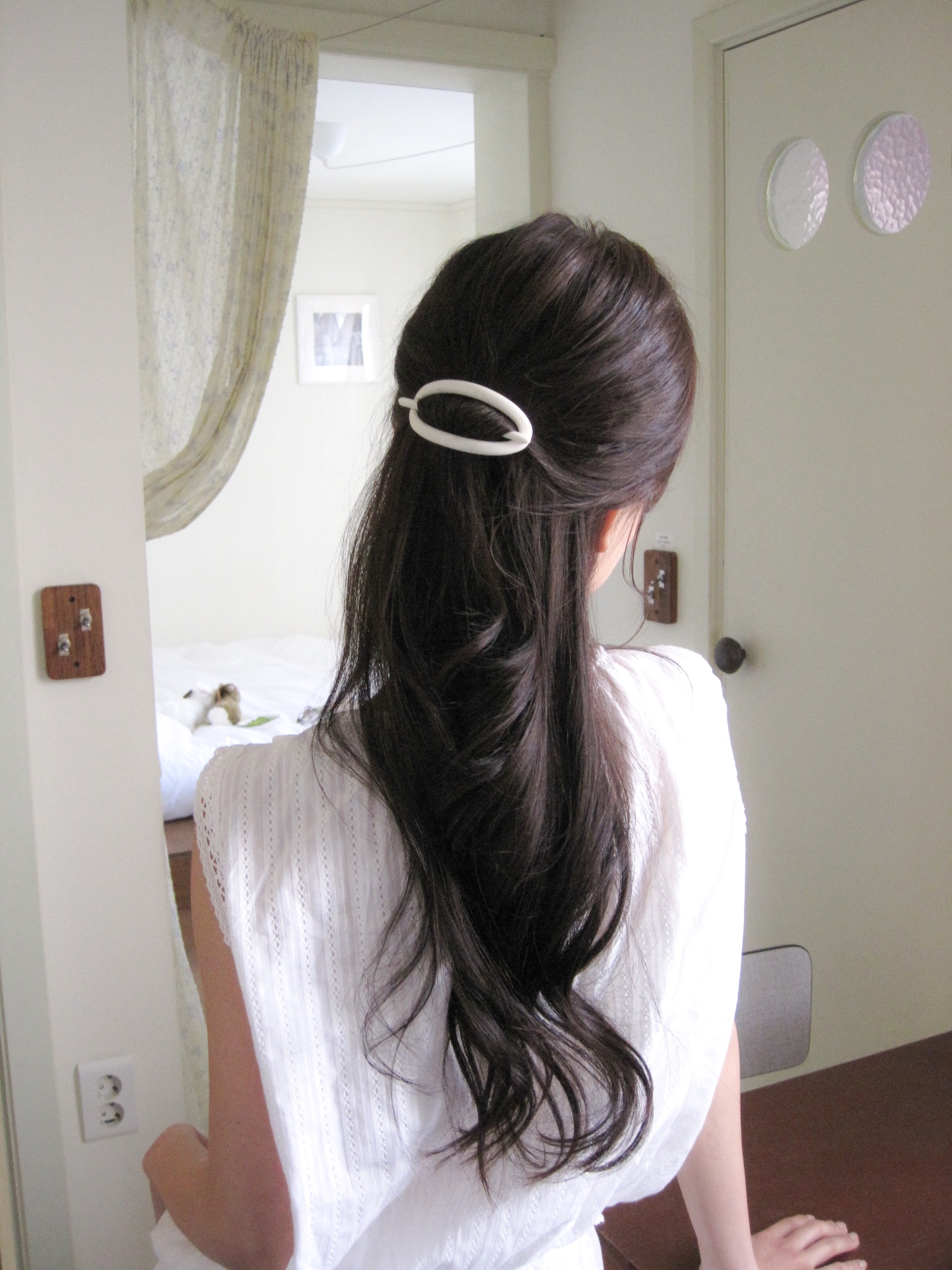 MUST HAIR PIN