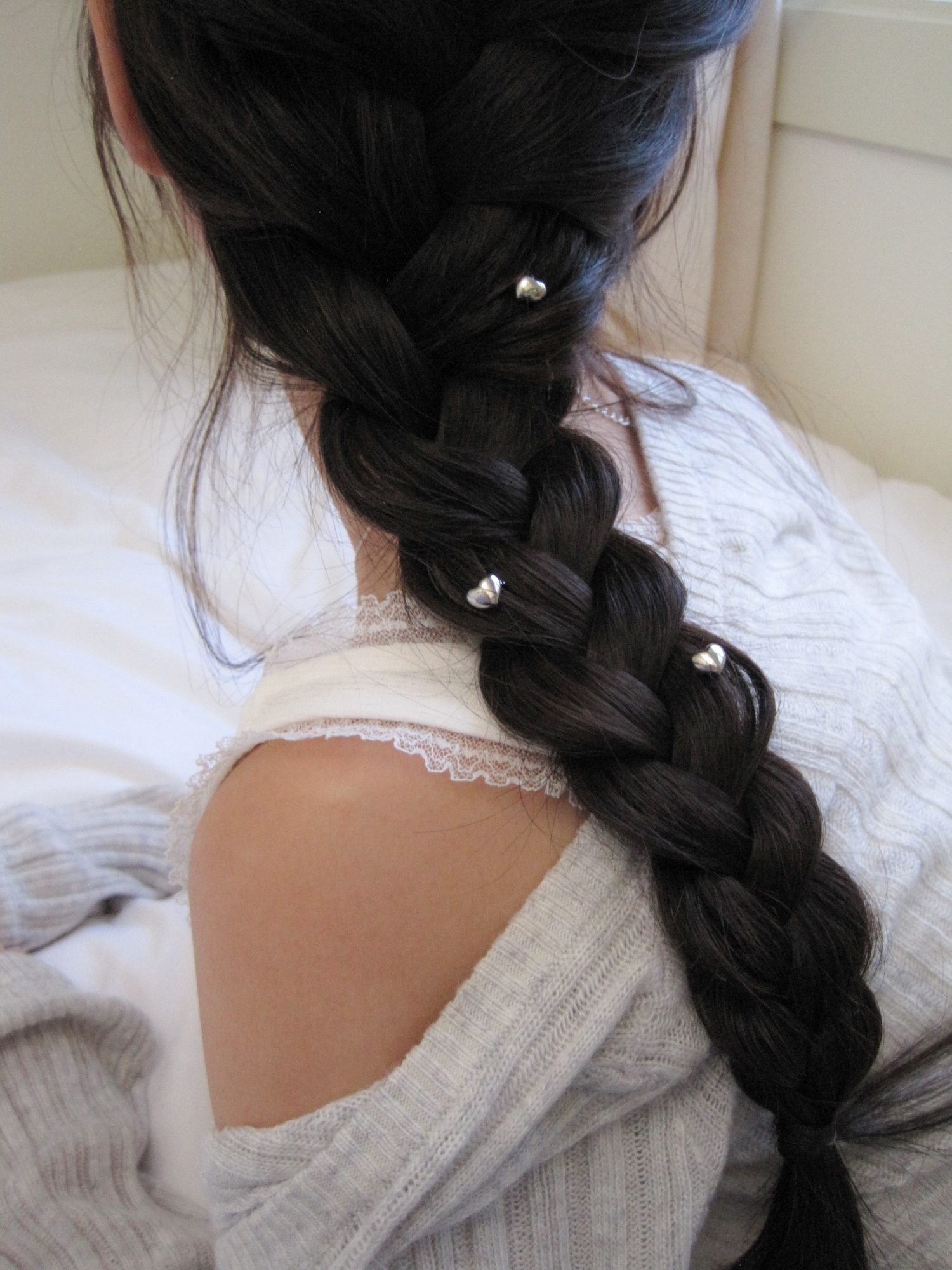 MUST HAIR PIN