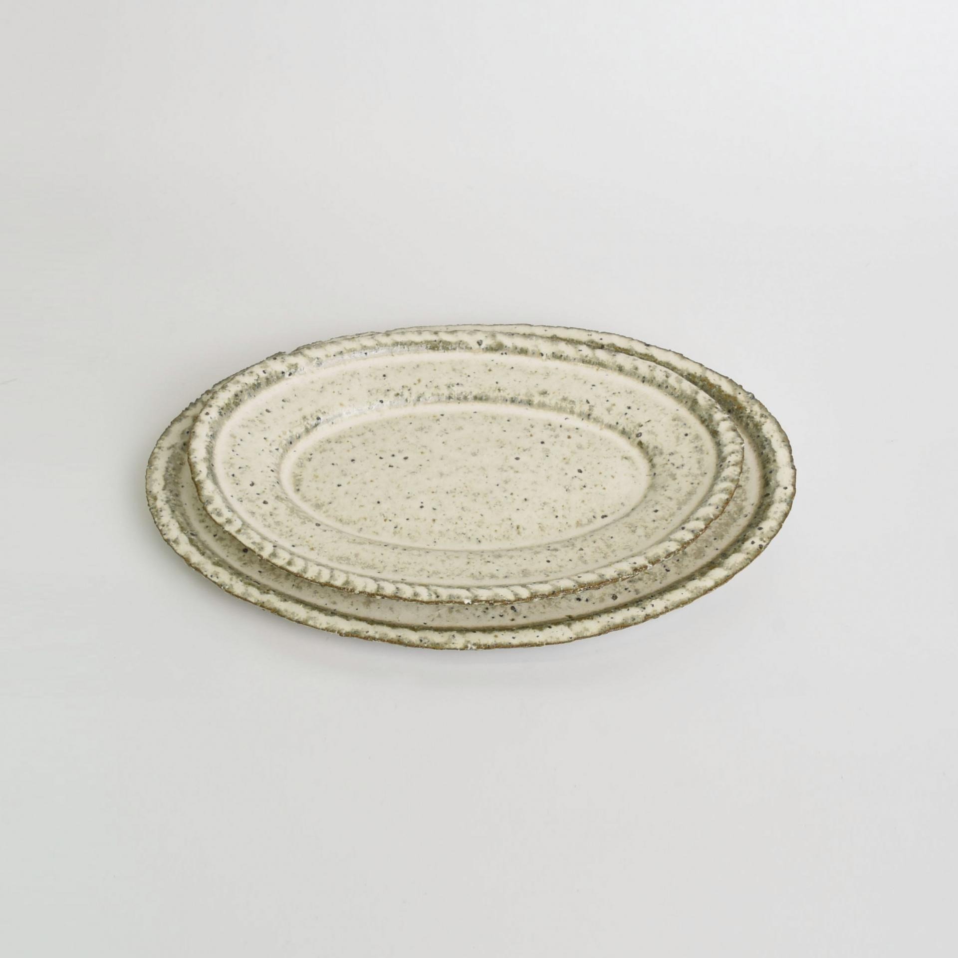 LATERRE OVAL PLATE