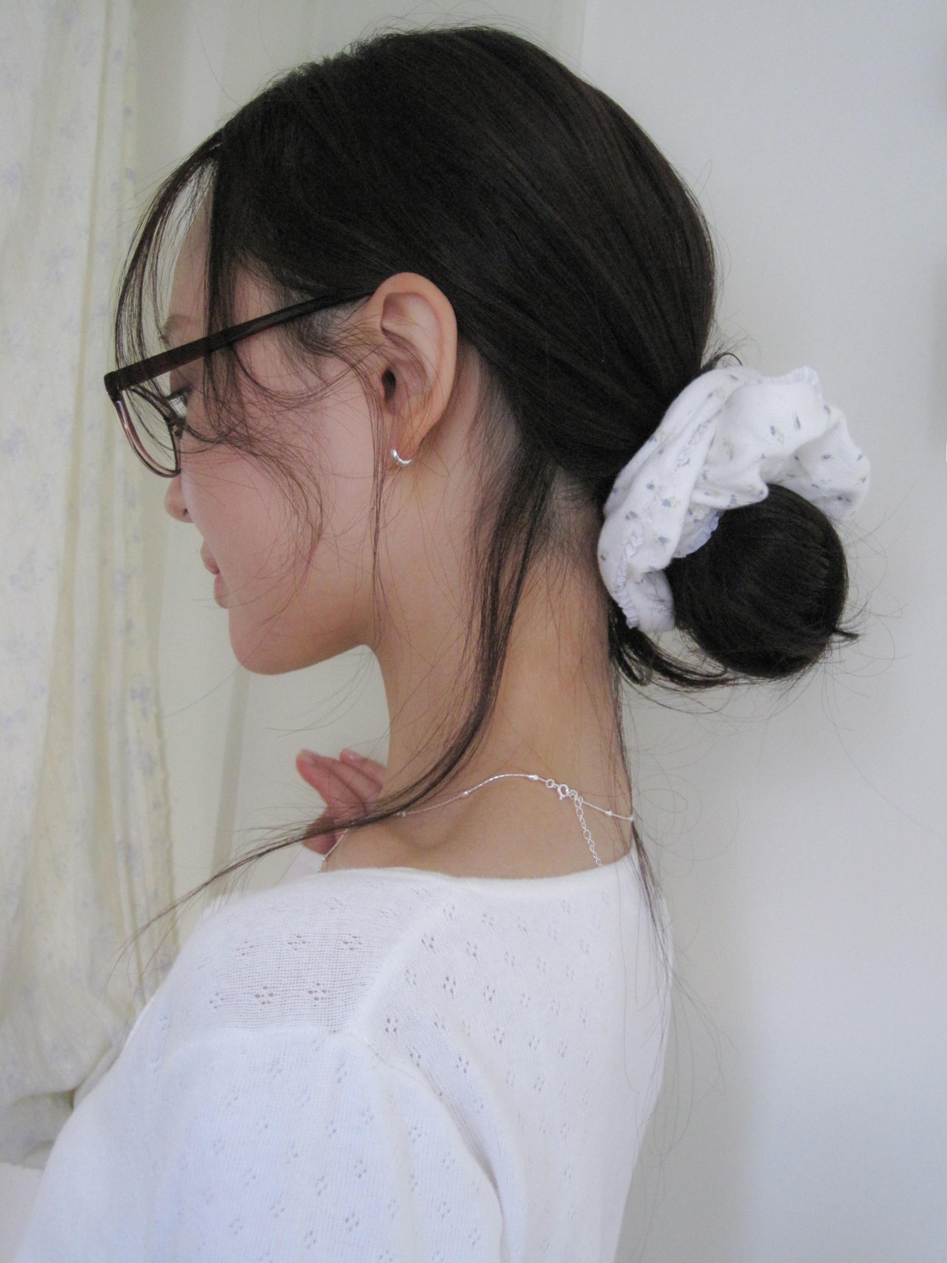 MUST HAIR PIN