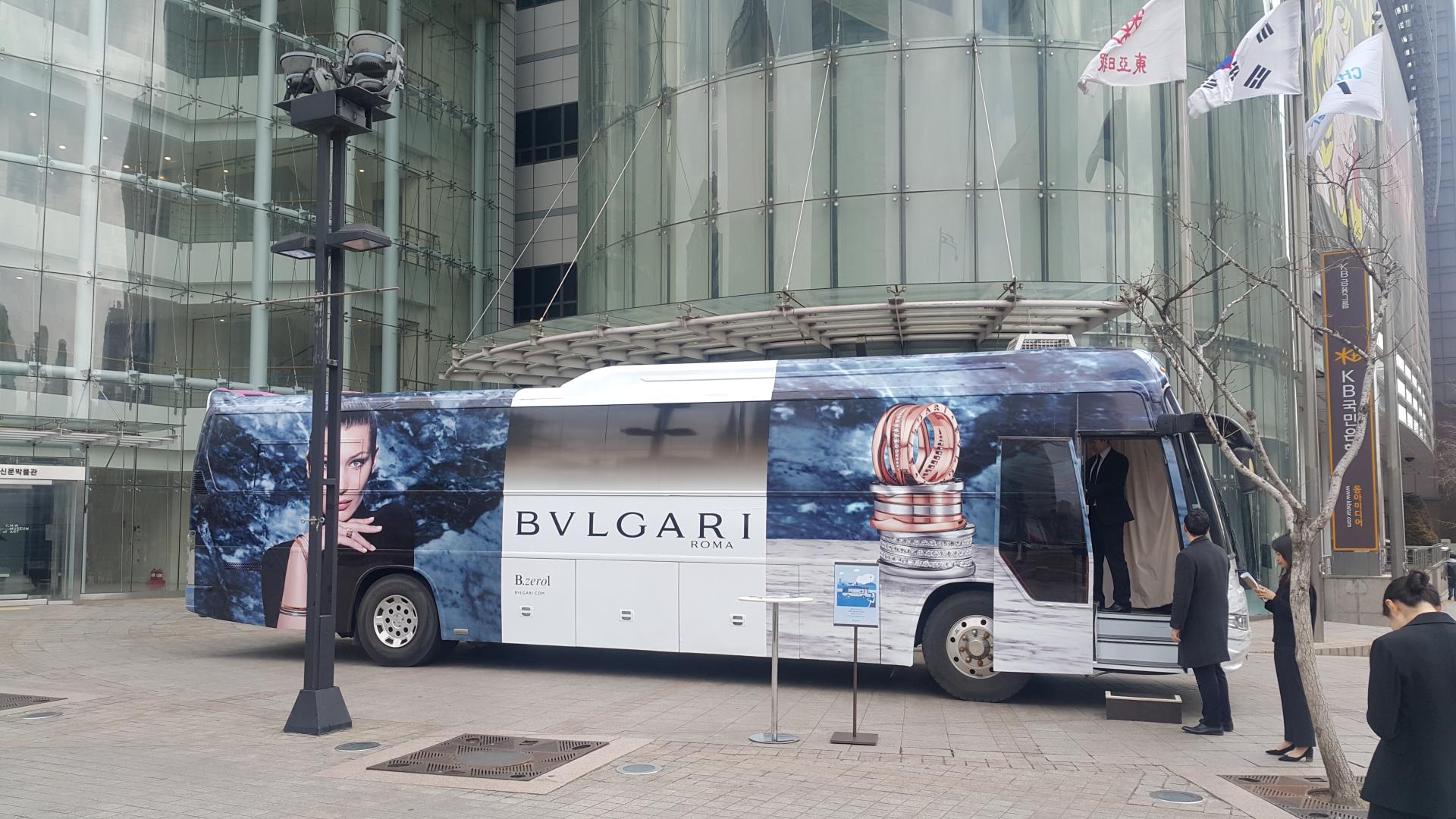 다섯 번째 이미지