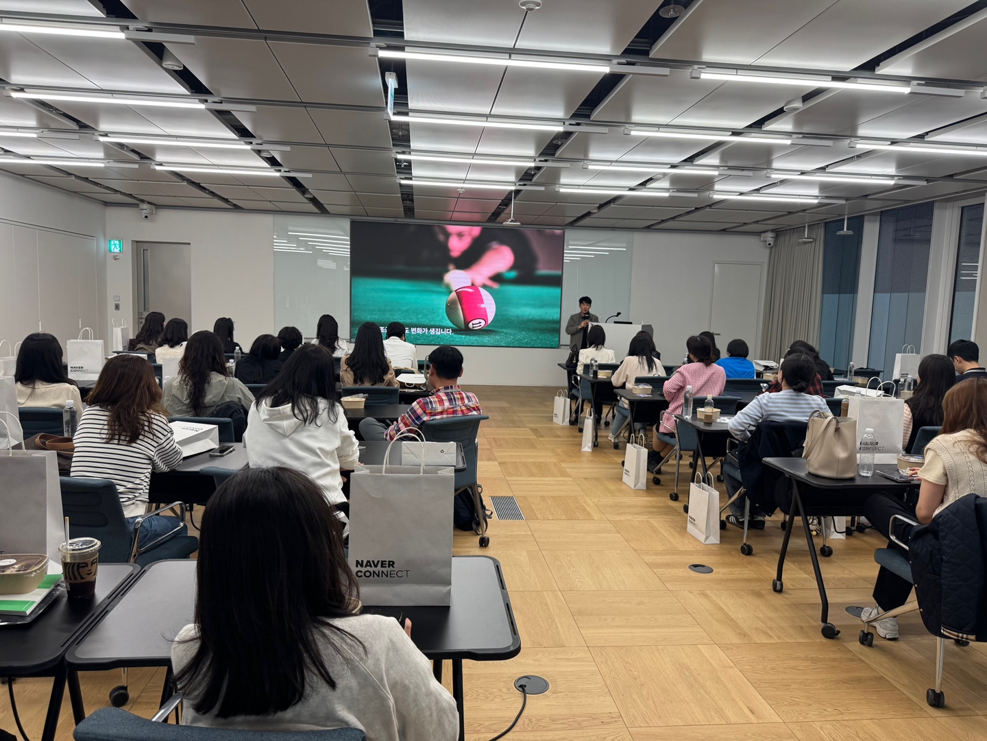 951f1eac6190f.jpg