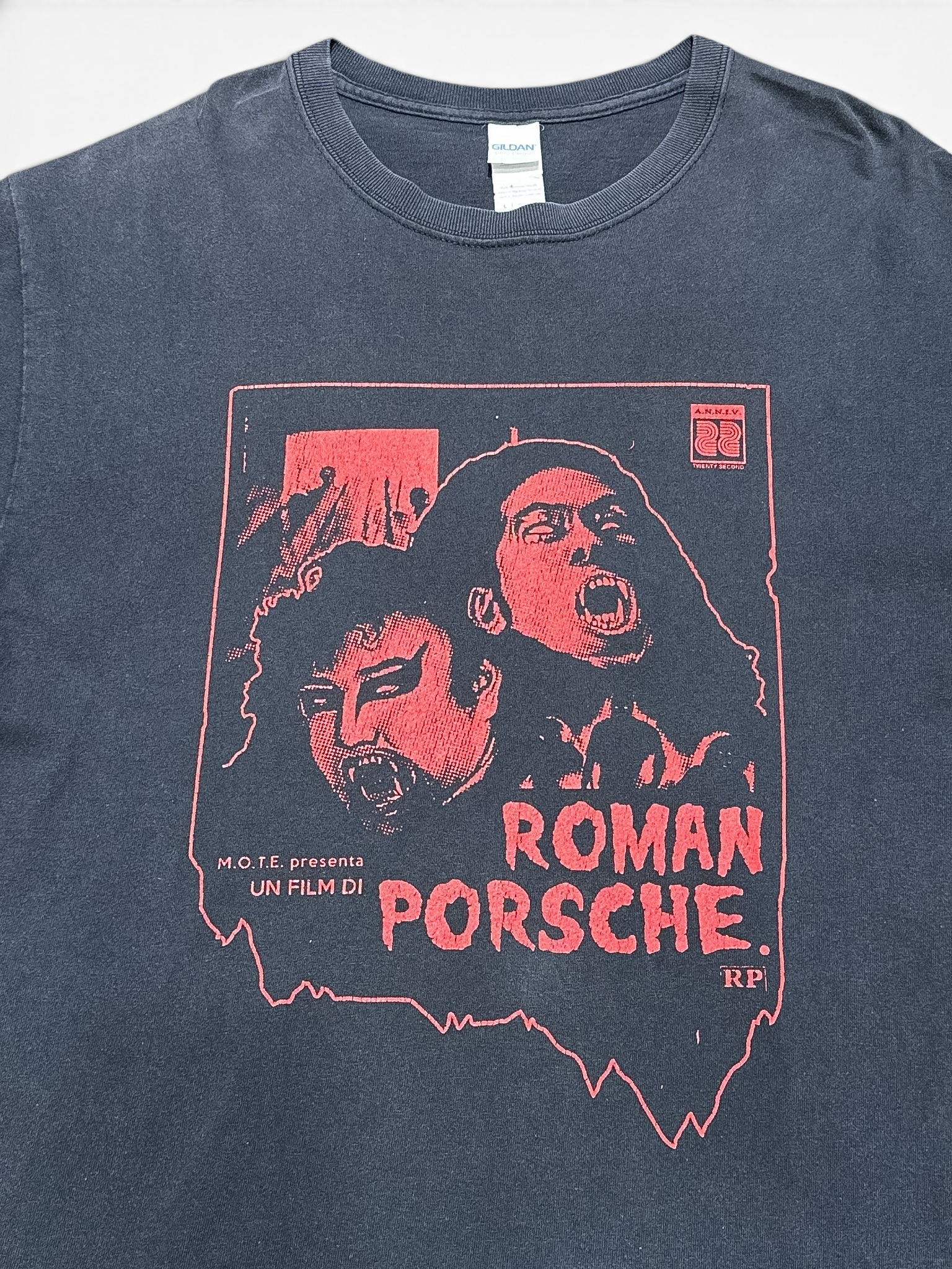Gildan Roman Porsche