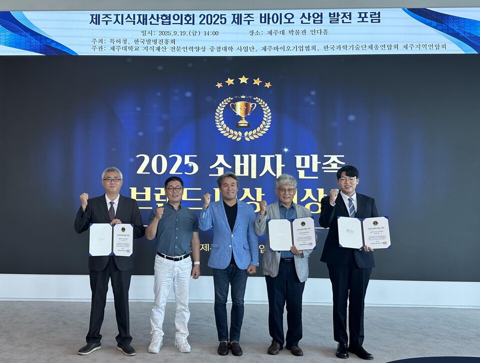 3b8be80b20549.jpg