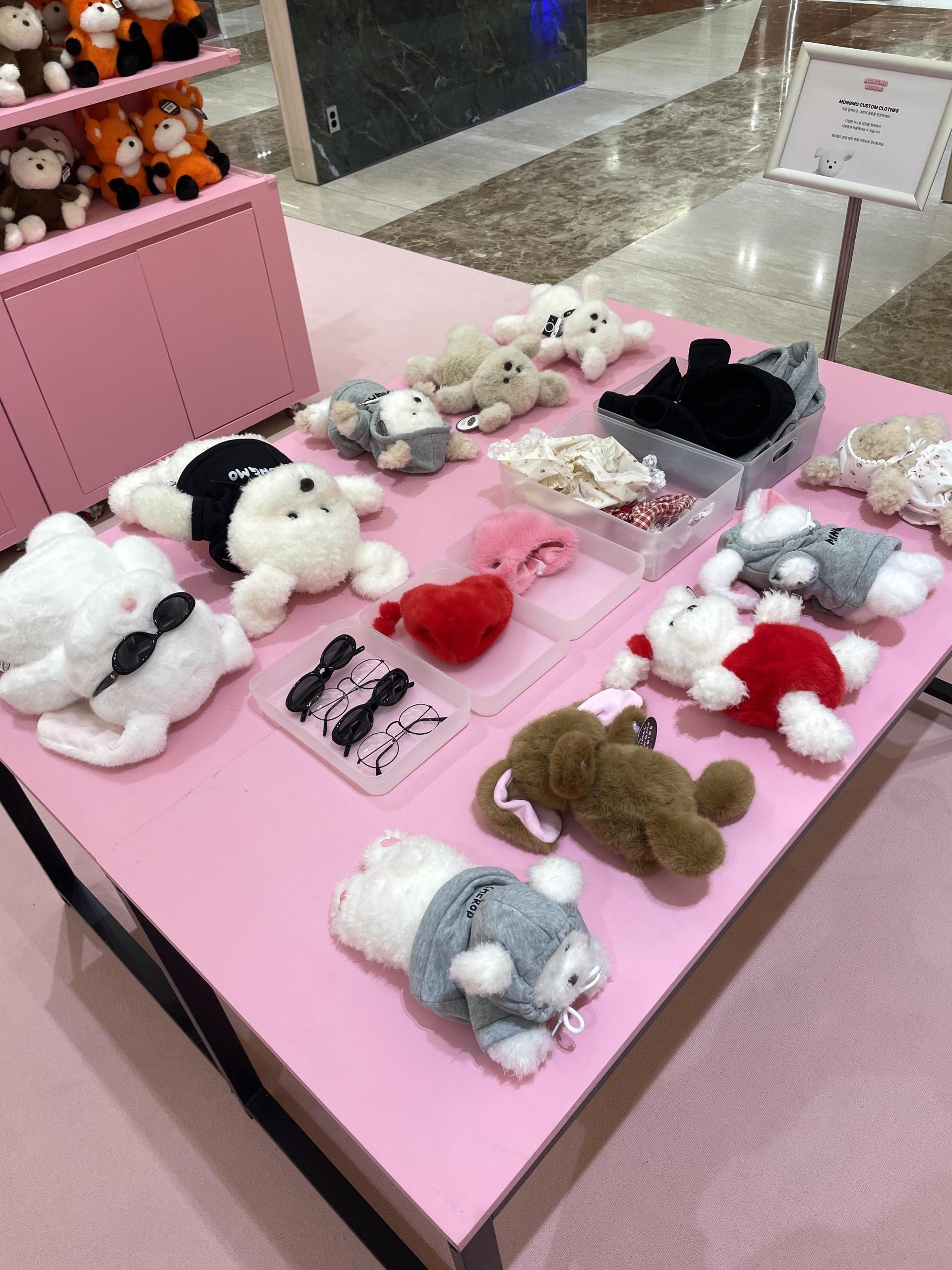 몽모월드