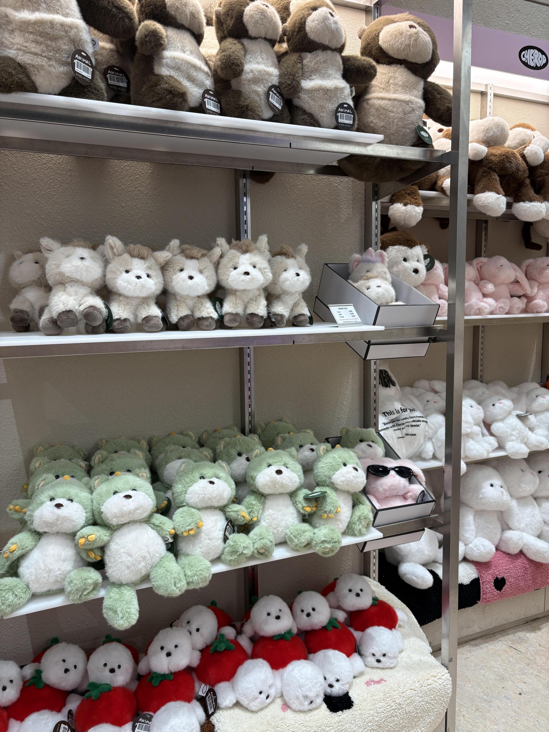 몽모월드 더현대서울