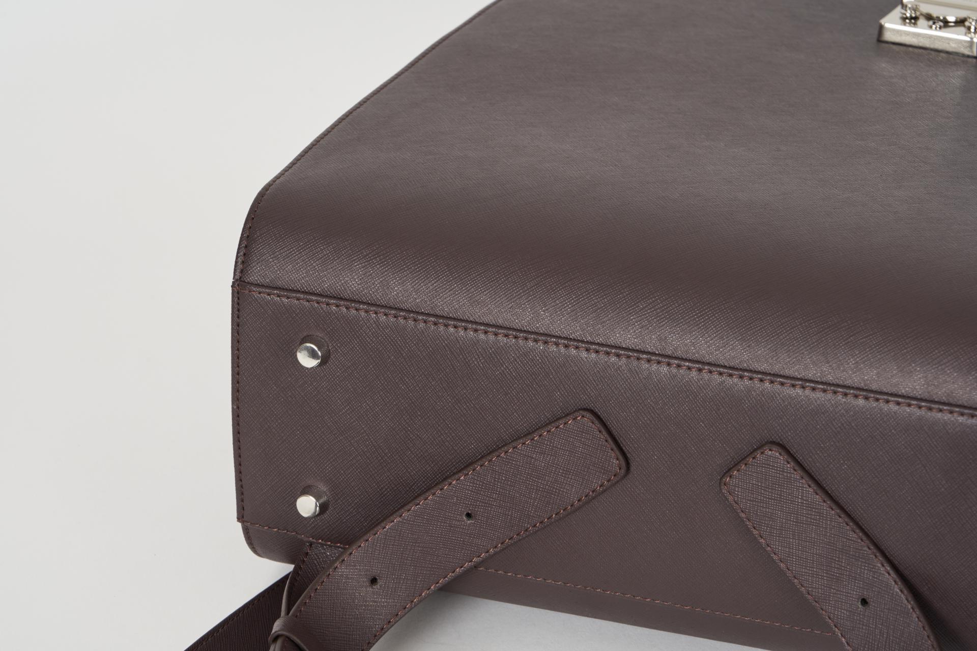 Coralreef Vaquita backpack (Matte Brown)