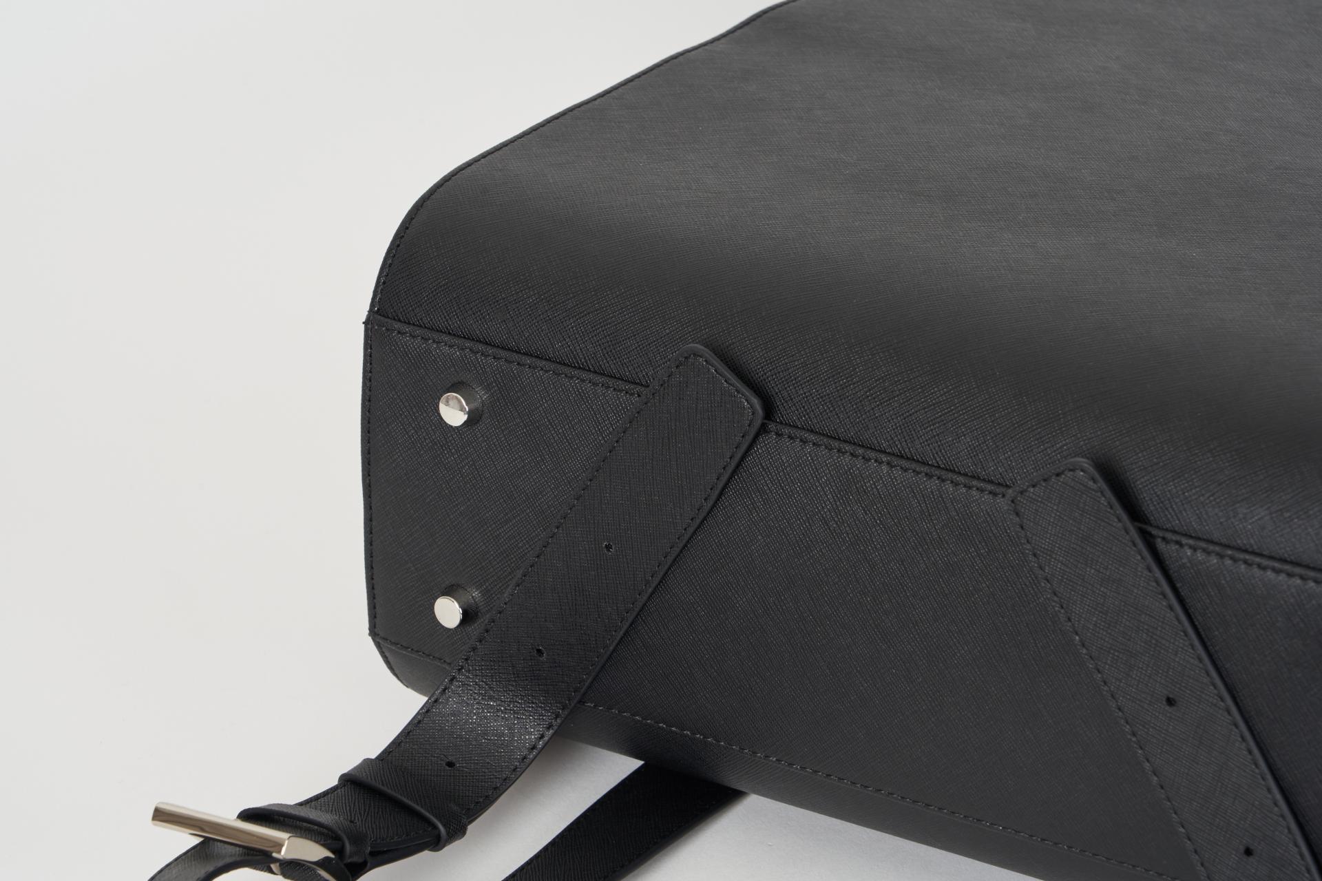 Coralreef Vaquita backpack (Black)