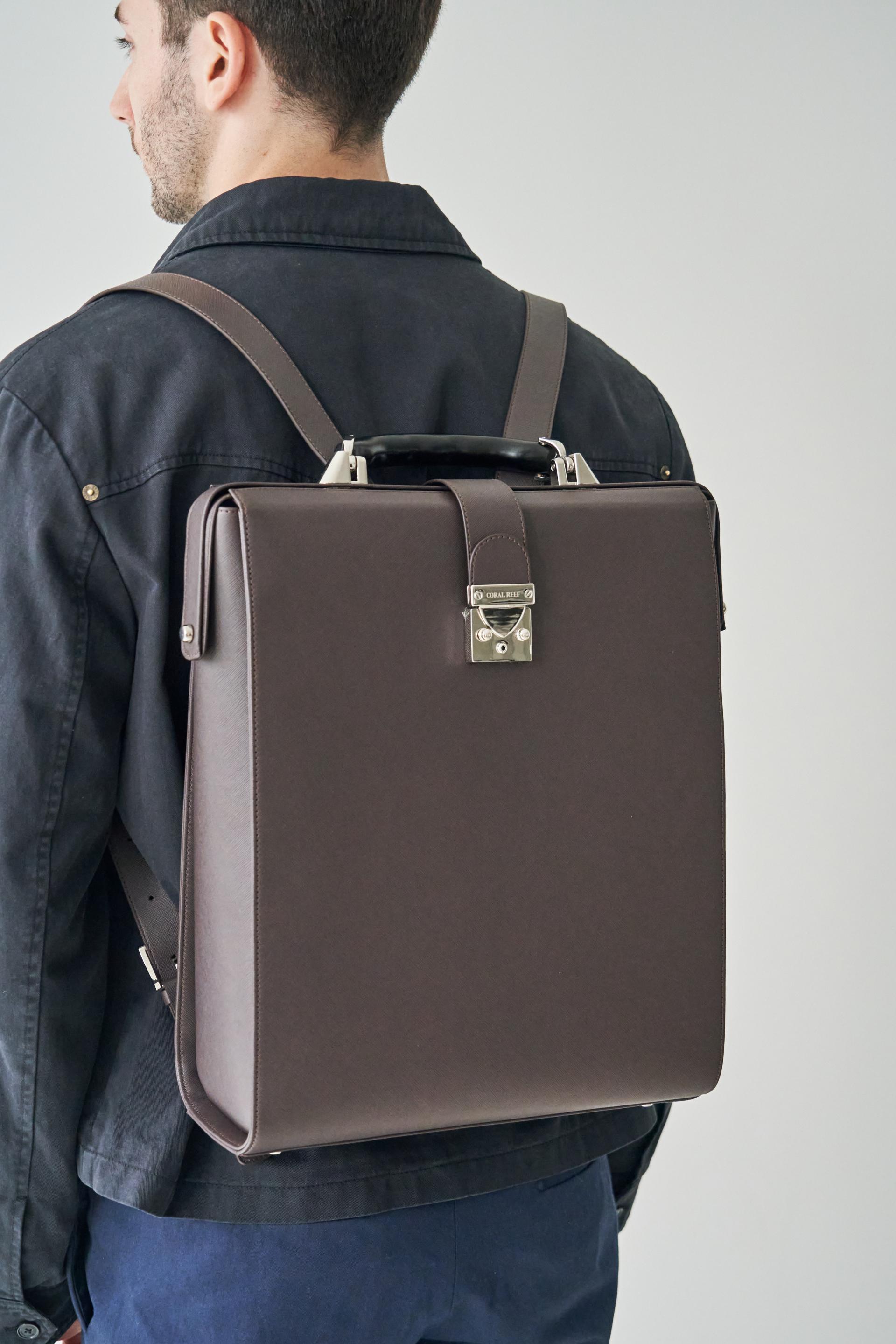 Coralreef Vaquita backpack (Matte Brown)