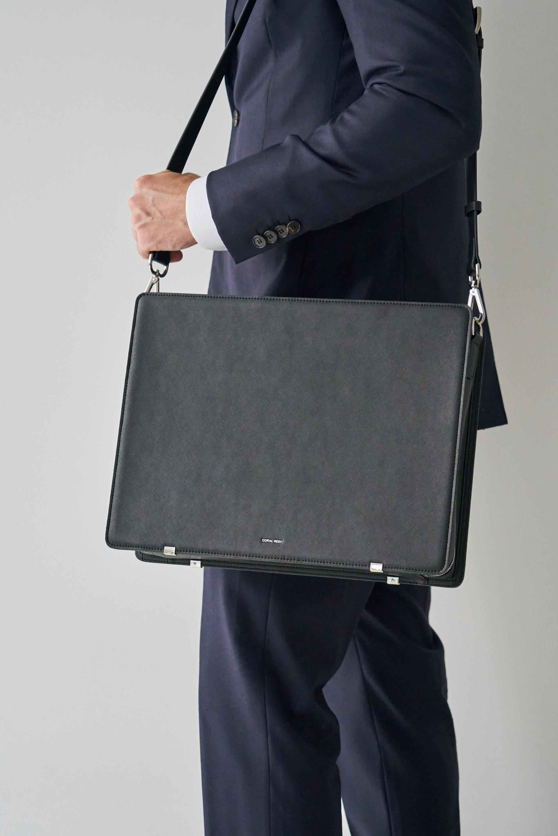 Coralreef Vaquita Briefcase (Black)