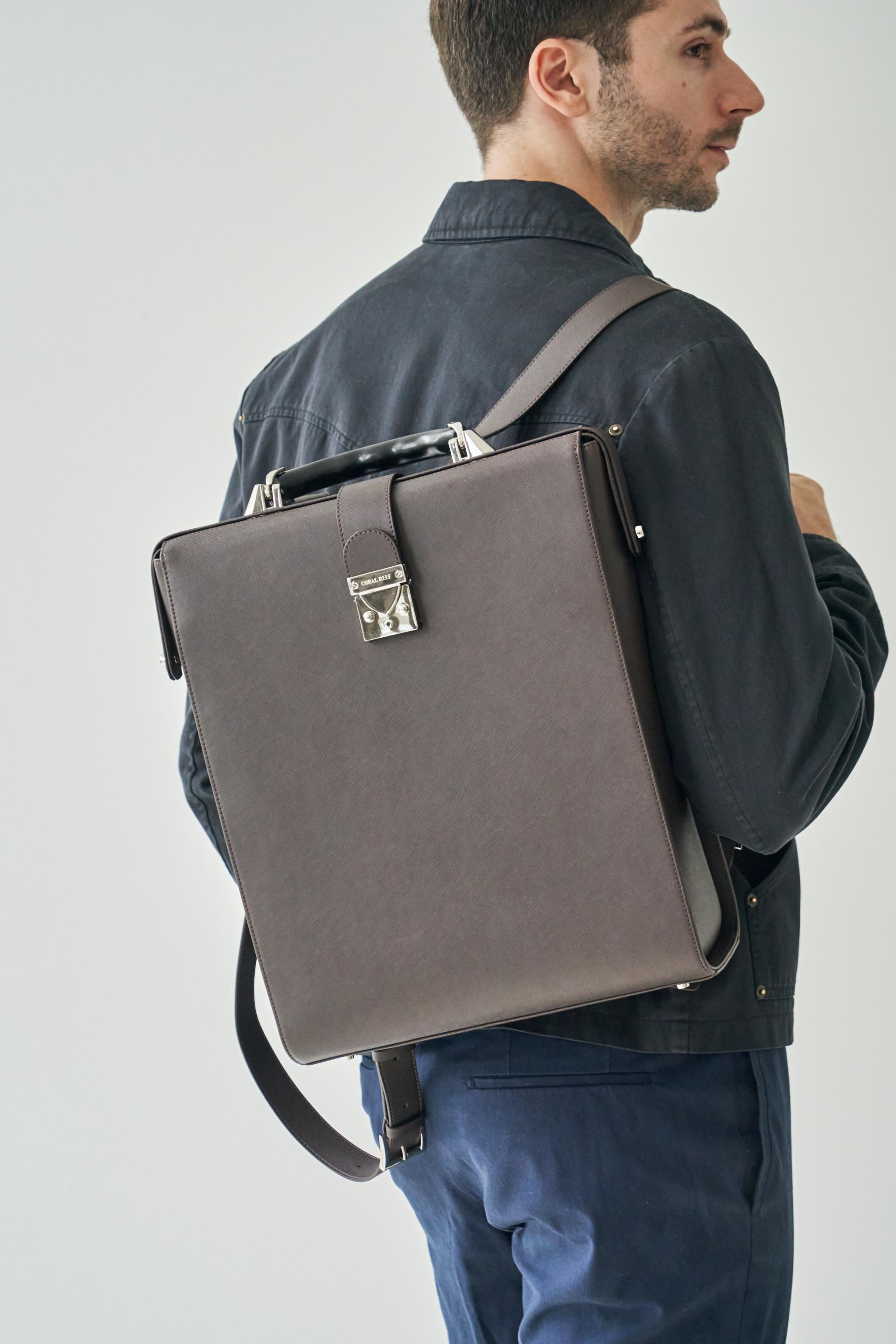 Coralreef Vaquita backpack (Matte Brown)