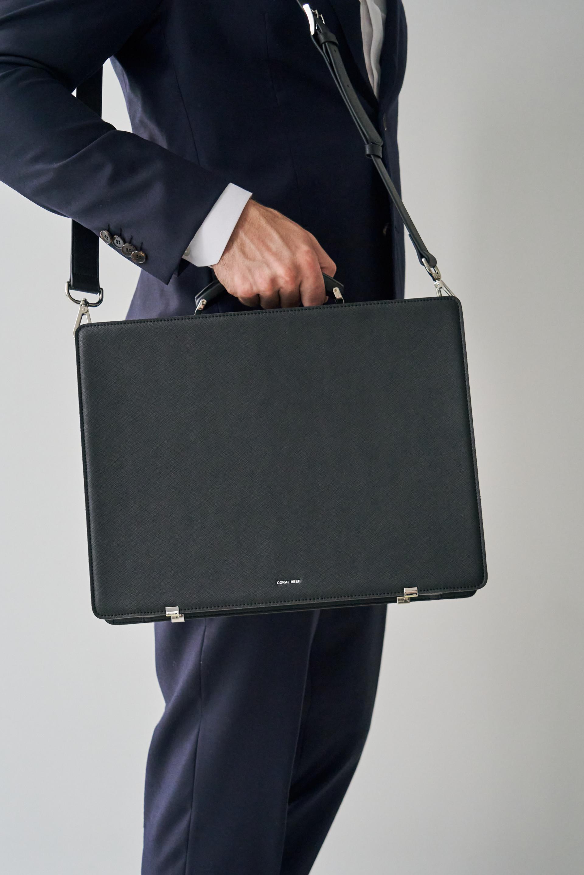 Coralreef Vaquita Briefcase (Black)