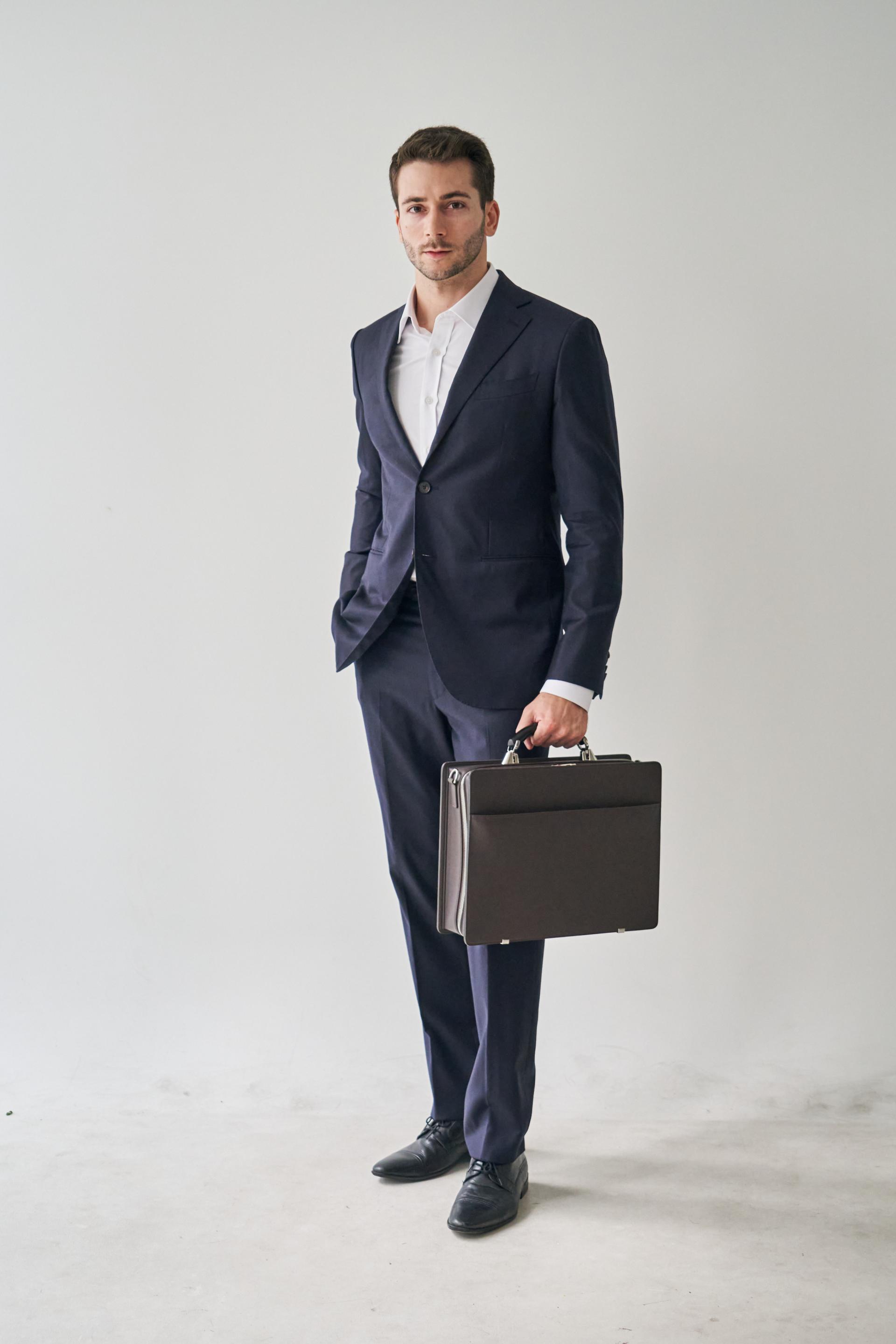 Coralreef Vaquita Briefcase (Matte Brown)