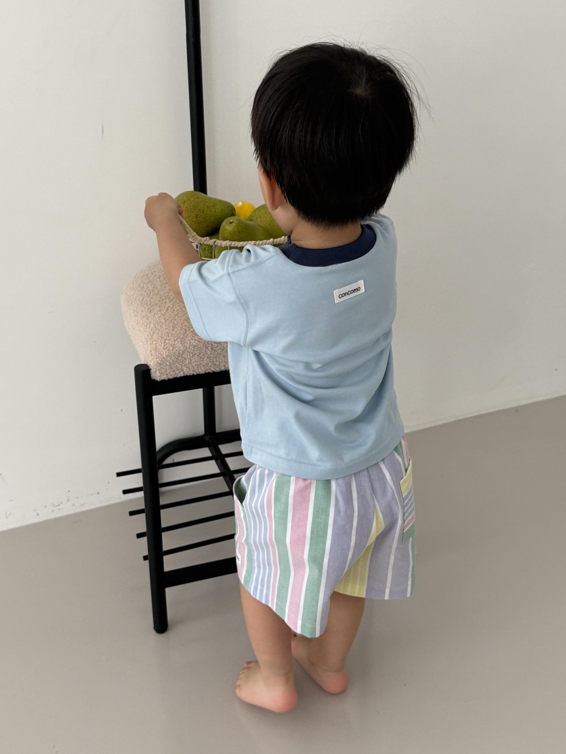 시그니처 로고티셔츠 (Signature Logo T-shirt)