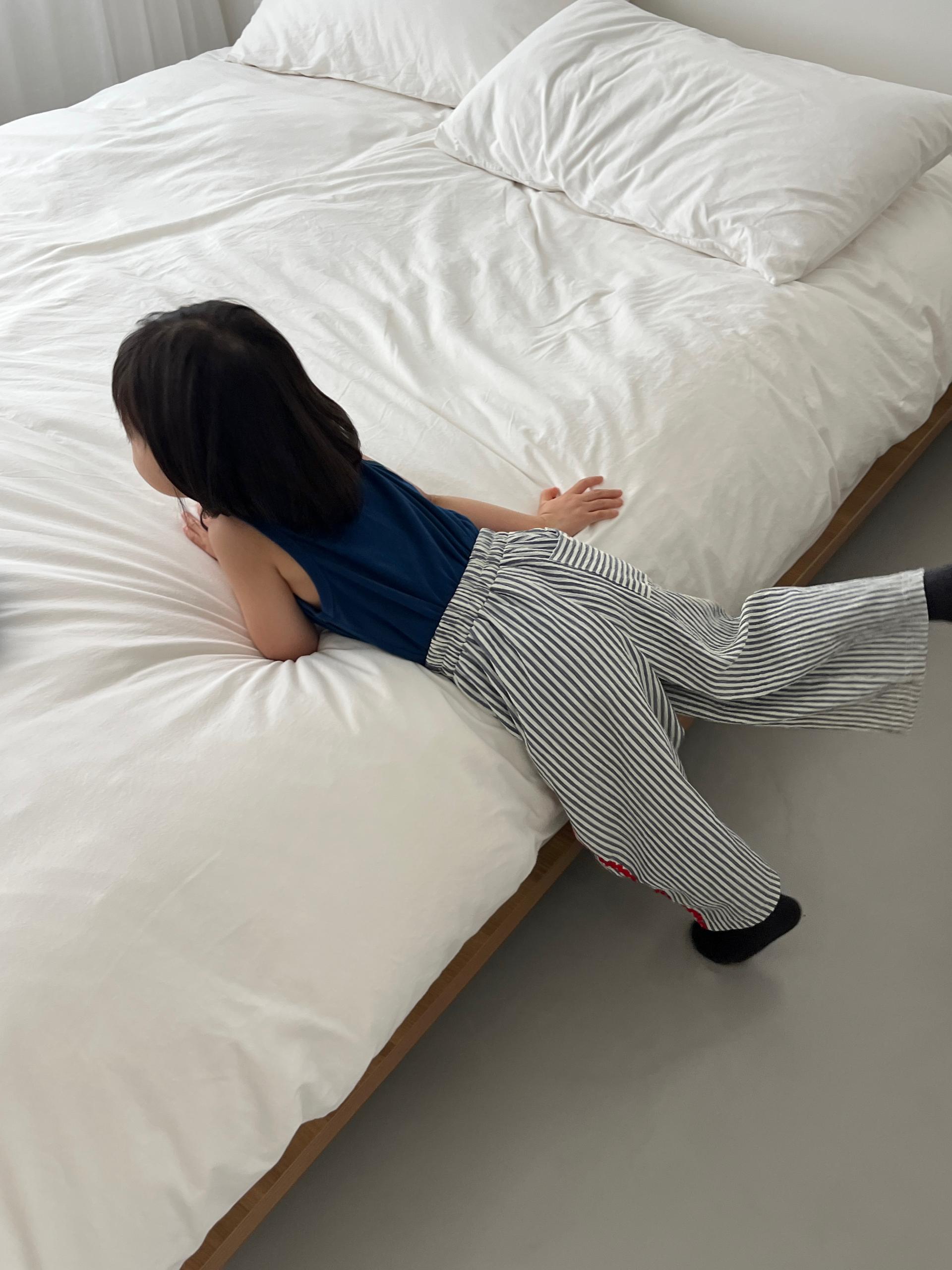 마레 팬츠 (mare pants)