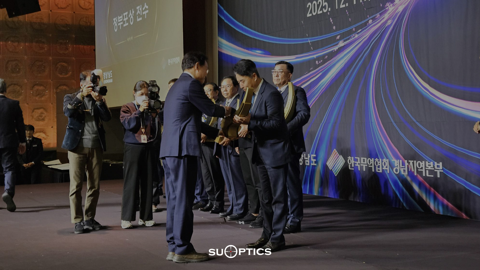 1920x1080 홈페이지 썸네일용 2.jpg