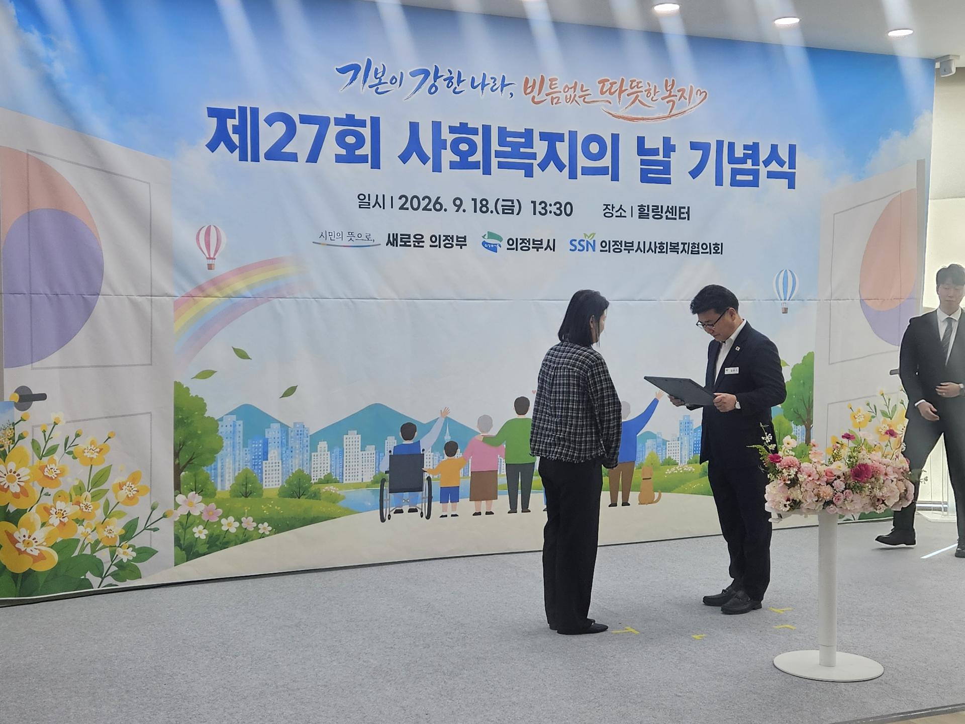 9b39a60fd0cd7.jpg