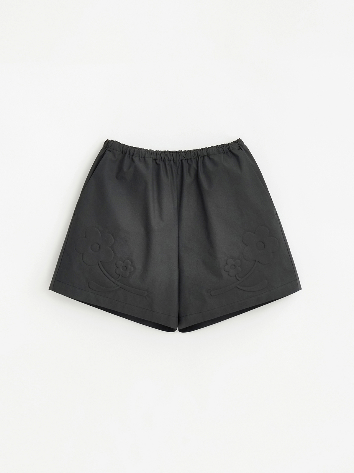 [5/22 예약배송] 3D FLOWER EMBOSSED EASY SHORTS_SOFT BLACK