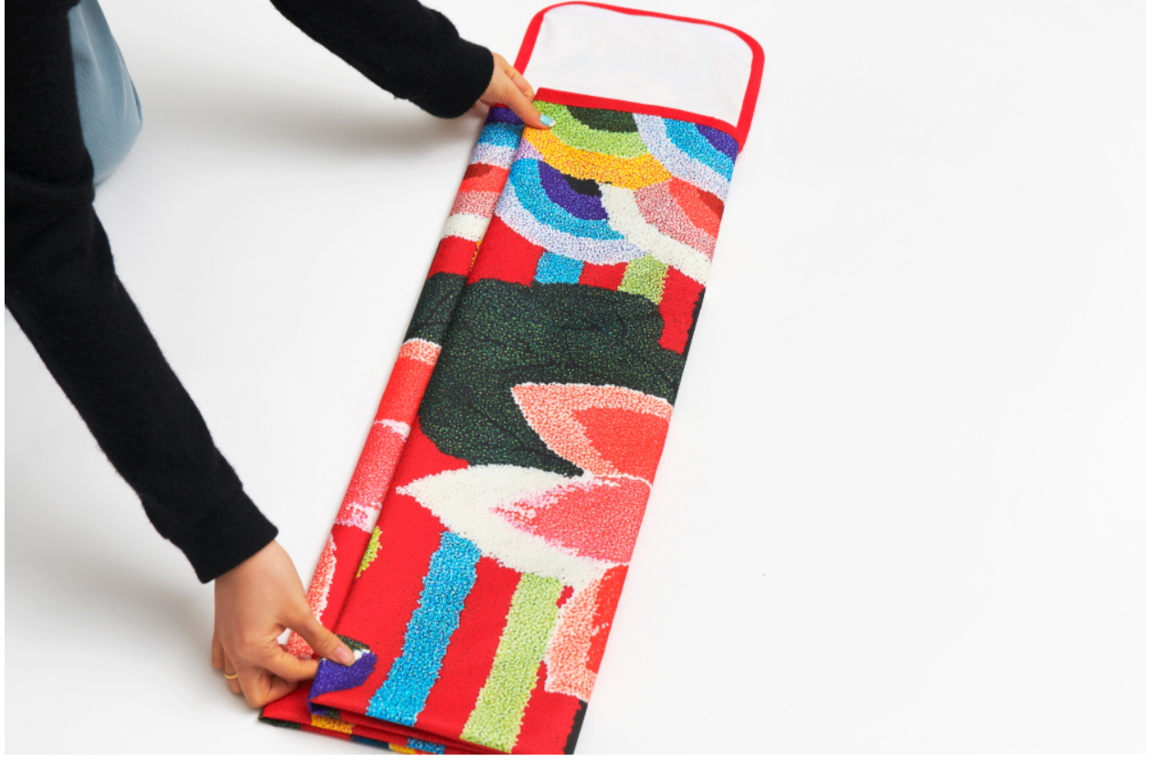 Hwalot Picnic Mat – Korean Royal Wedding Robe Pattern Waterproof Blanket