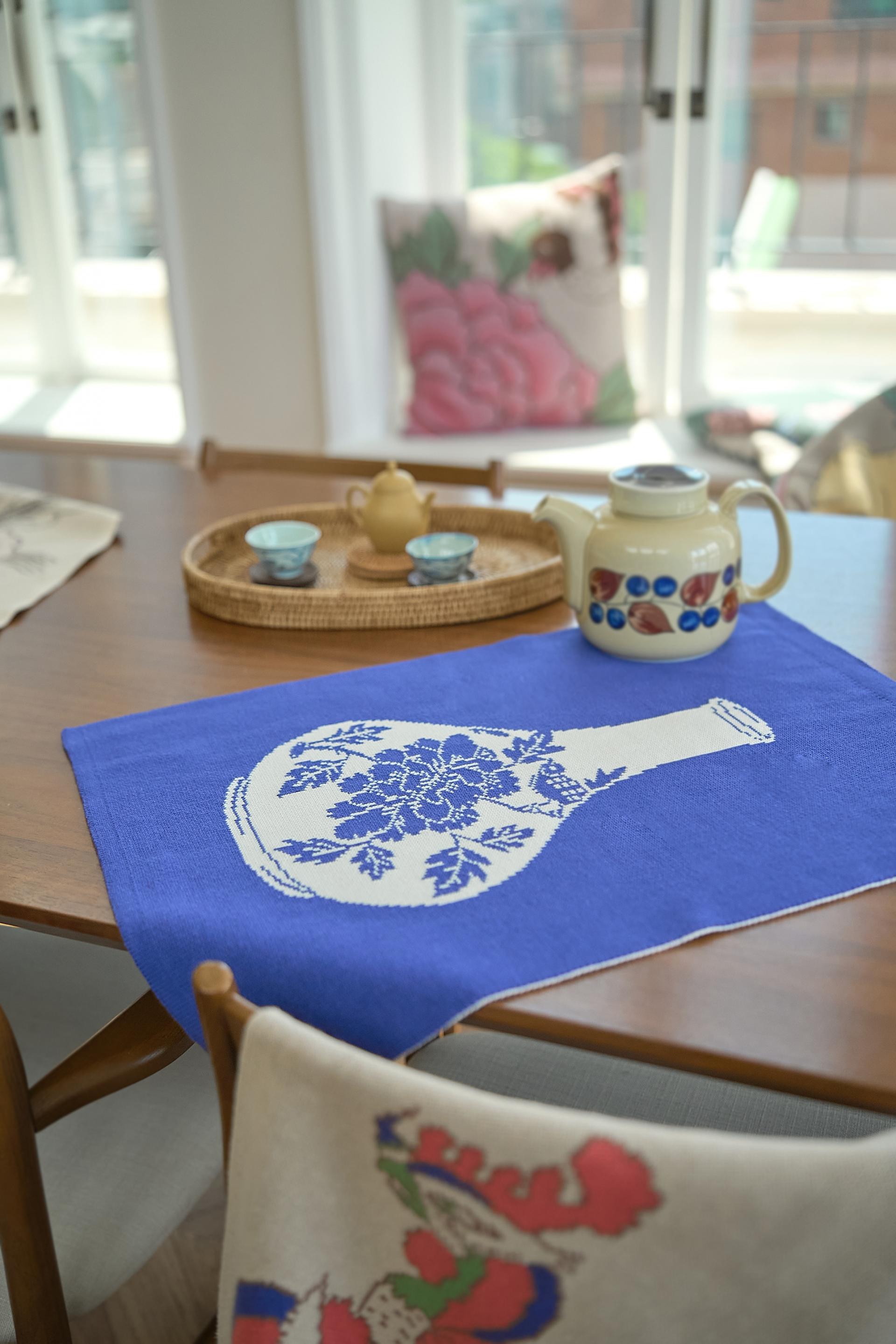 Joseon Bird & Flower Modern Minhwa Blanket – Korean Wall Hanging