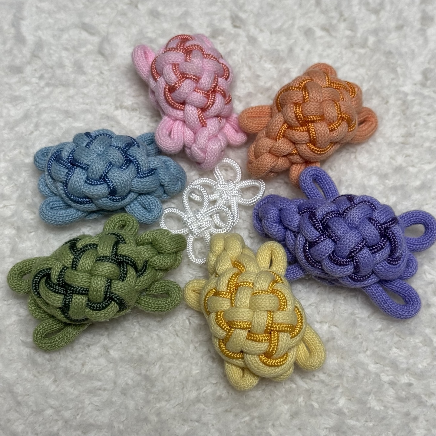 Traditional knot turtle keyring - Seoul Souvenir