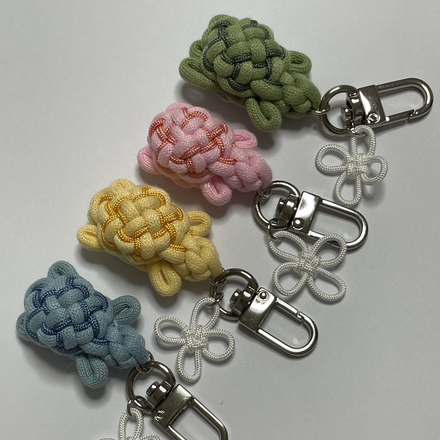 Traditional knot turtle keyring - Seoul Souvenir