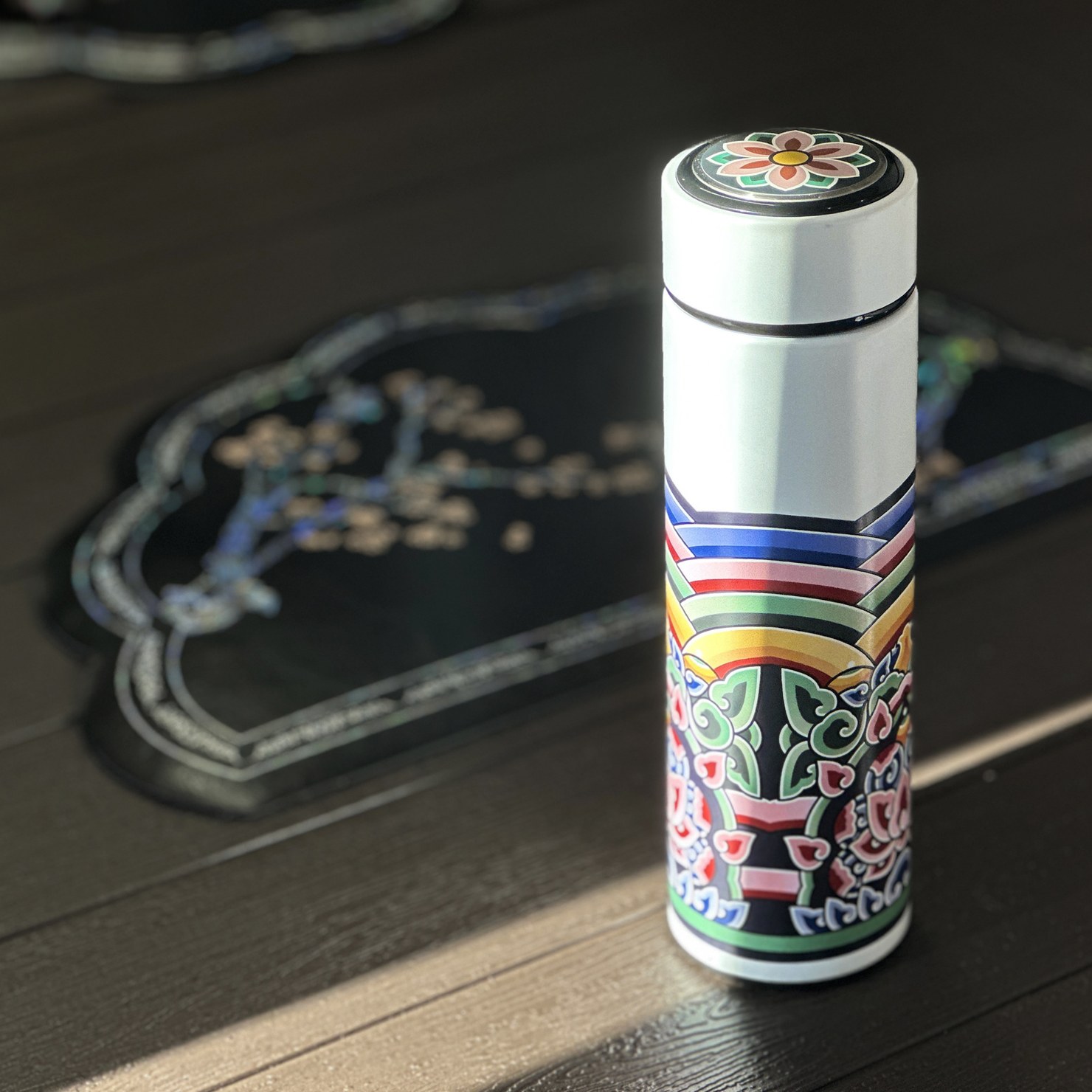 근정전 단청 텀블러 — 경복궁 파련화 문양 보온보냉 500ml