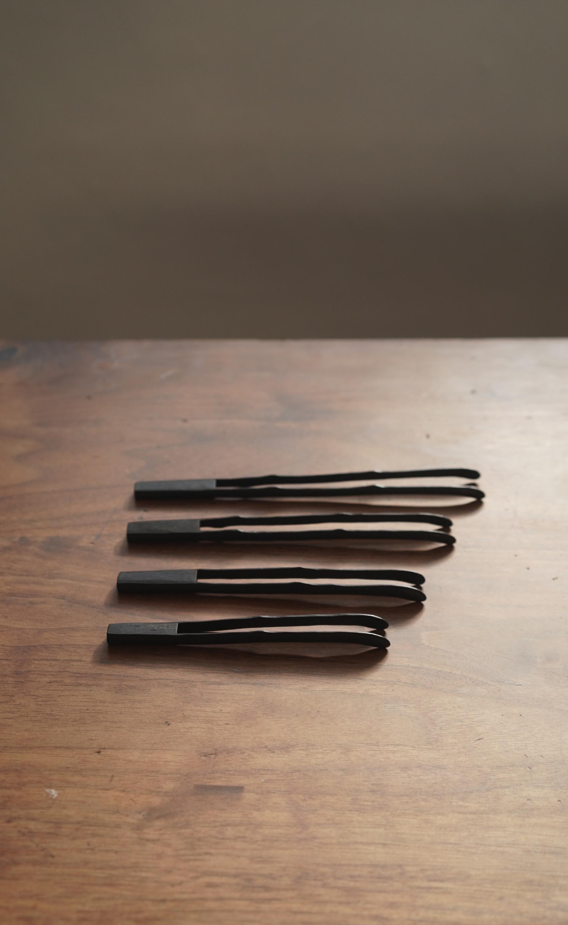 흑단 가지 차집게
