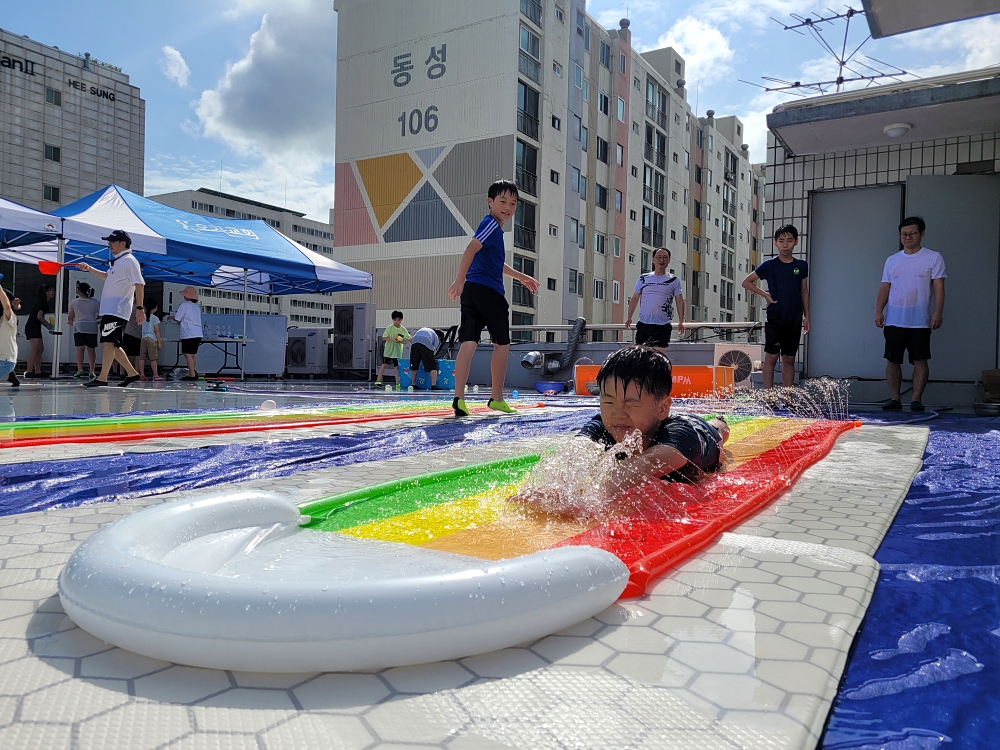 758f5d7ad64a0.jpg