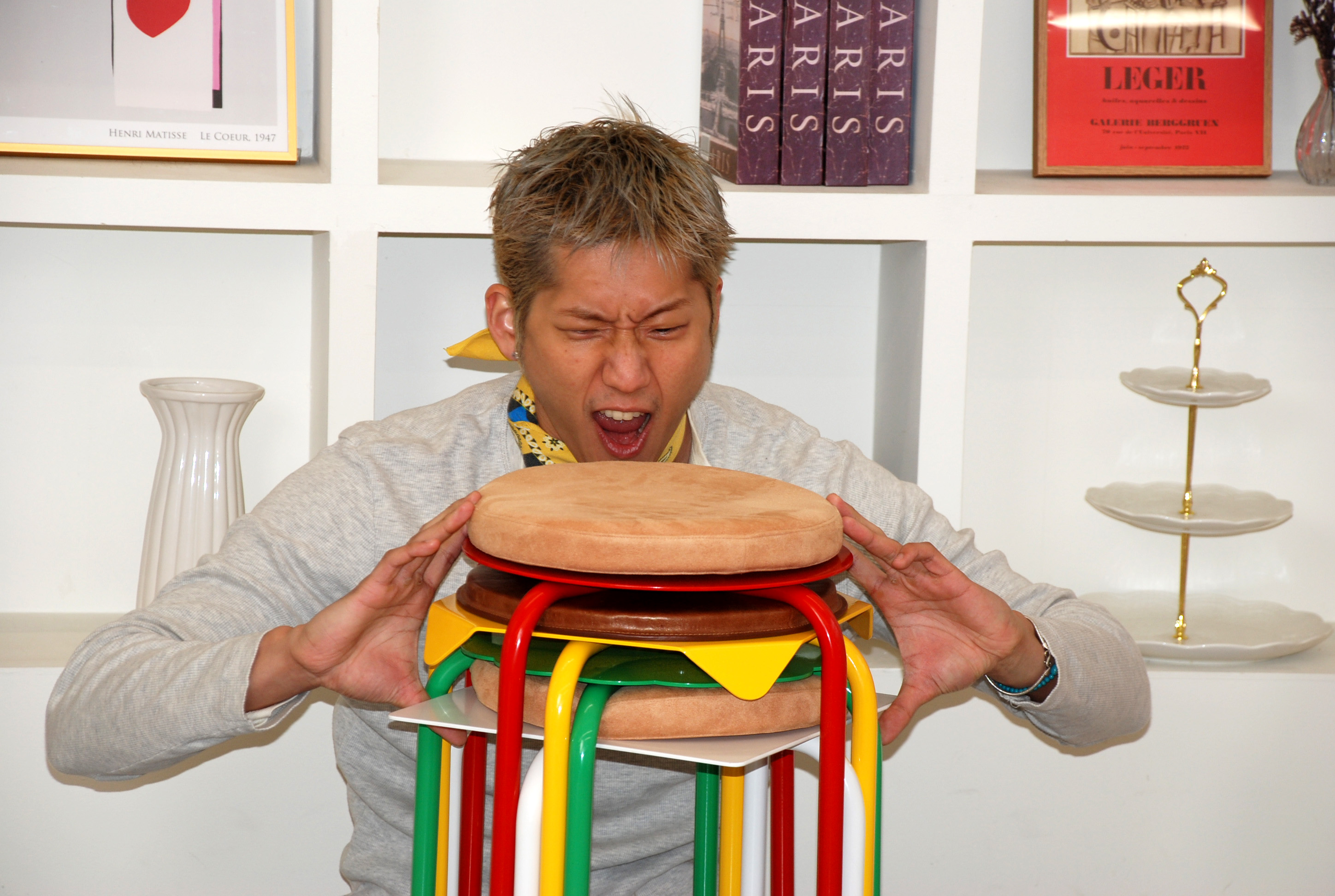 Burger Stool (4 stools)