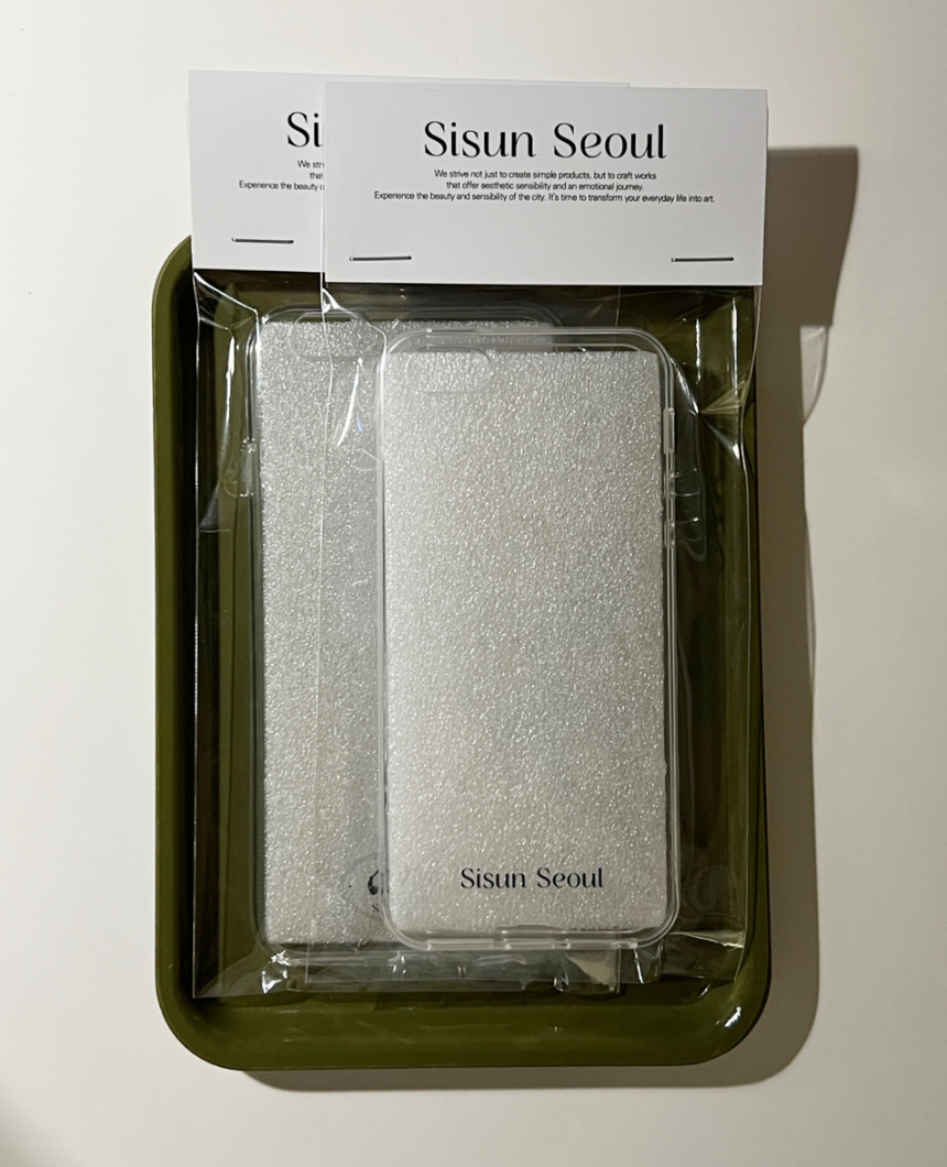 심볼릭 젤리케이스 정면샷