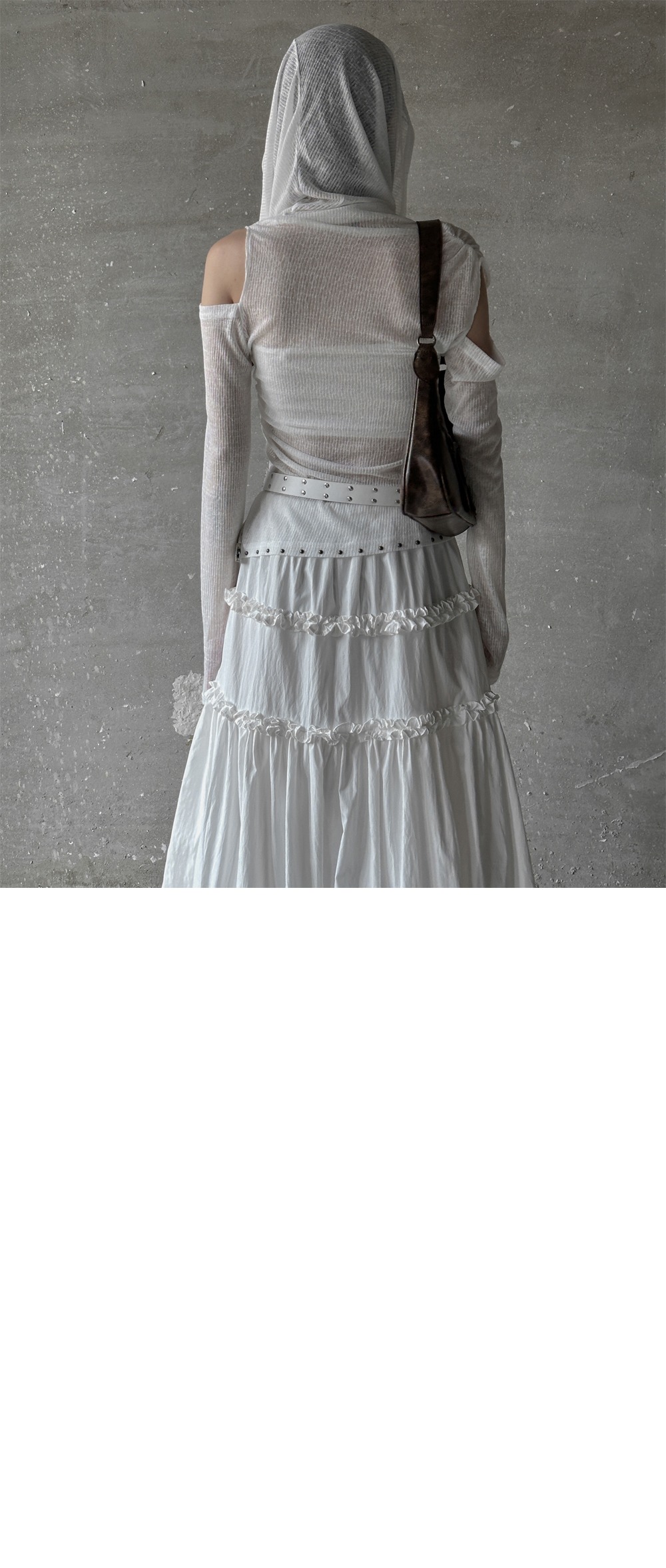 드레스 모델 착용 이미지-S1L10