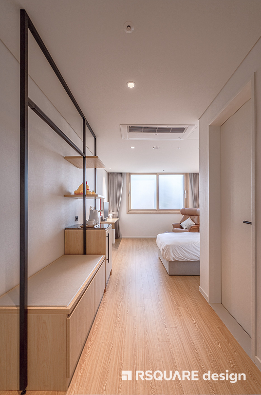 알스퀘어디자인_엘지유플러스 대전 R&D센터 기숙사_기숙사 인테리어_객실현관