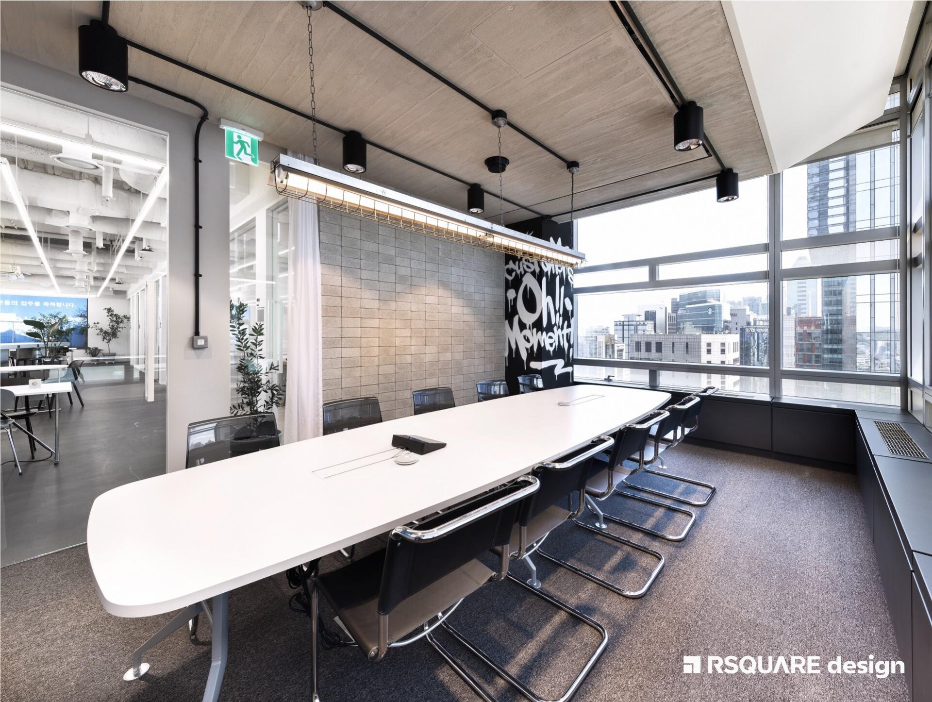 알스퀘어디자인_버킷플레이스(오늘의집)_오피스 인테리어_회의실1