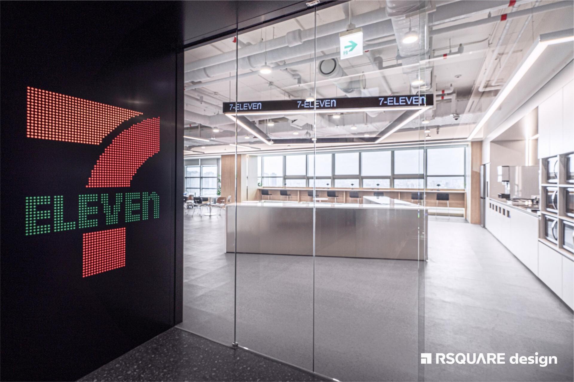 알스퀘어디자인_코리아세븐_오피스 인테리어_입구
