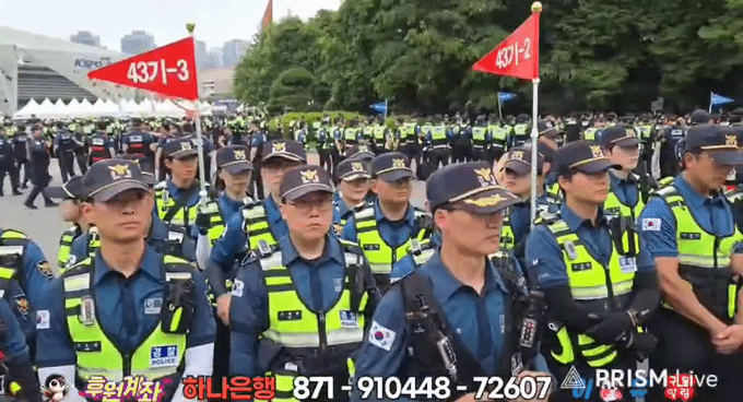 23d507775dffc.gif