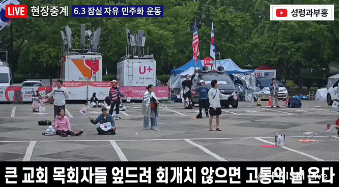 4c6c4a09158e3.gif