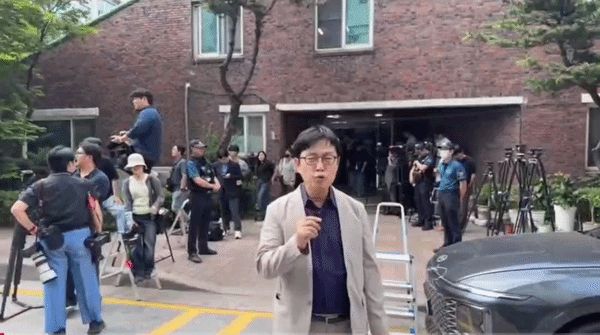6a3635ebc8234.gif