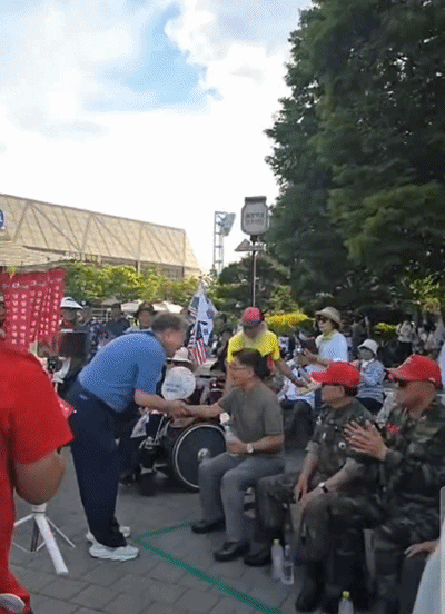 c810a5062e8bb.gif
