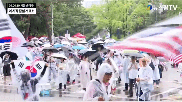 cc429ab0b69ea.gif