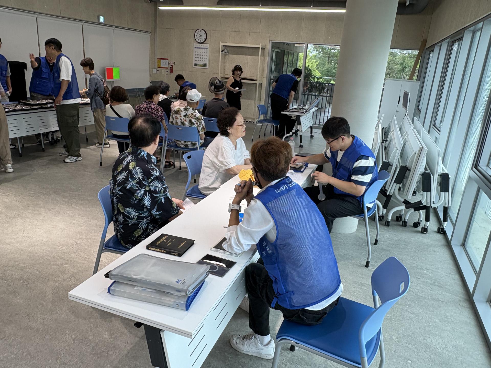 3295e8b473cf4.jpg