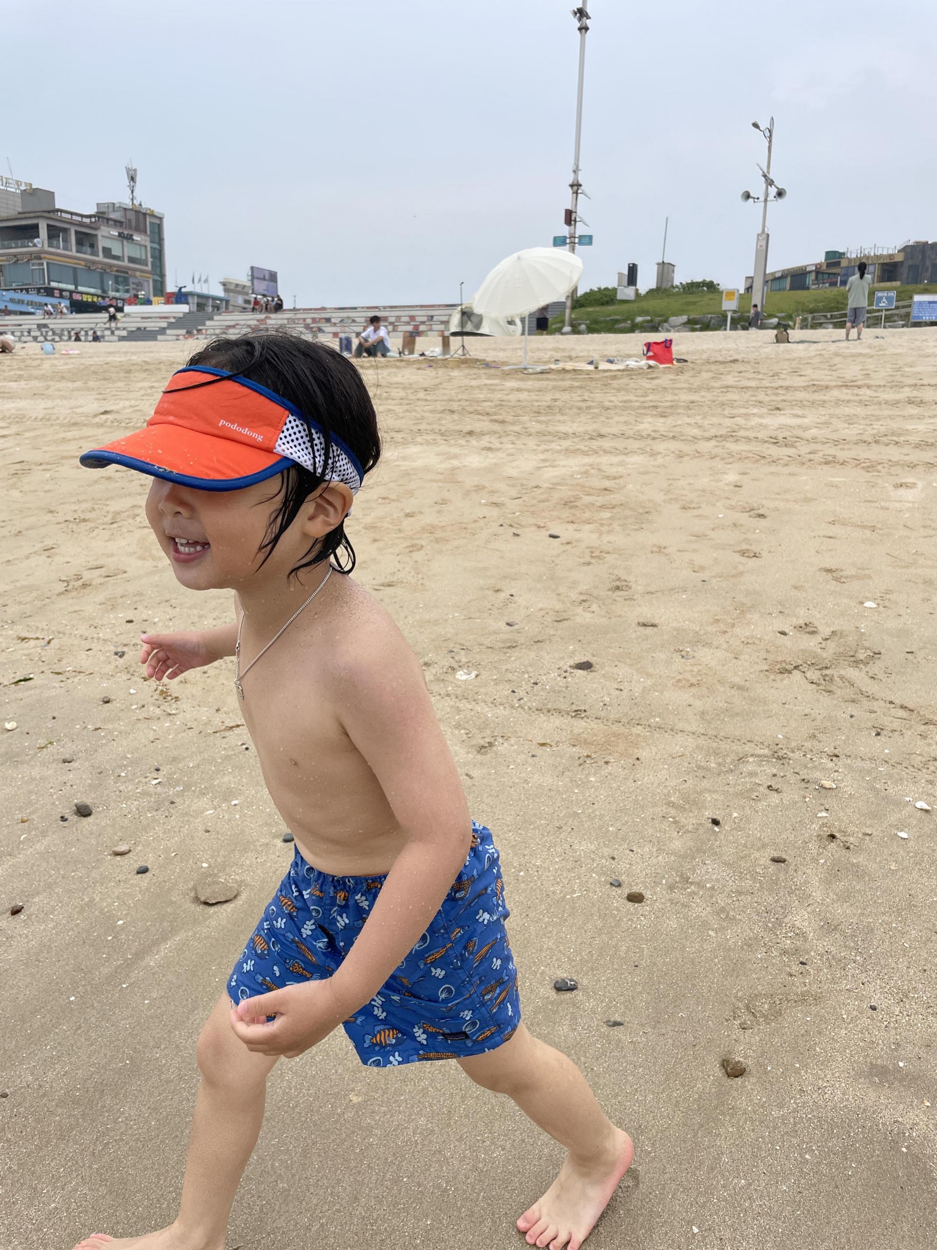 SUNNY POP VISOR