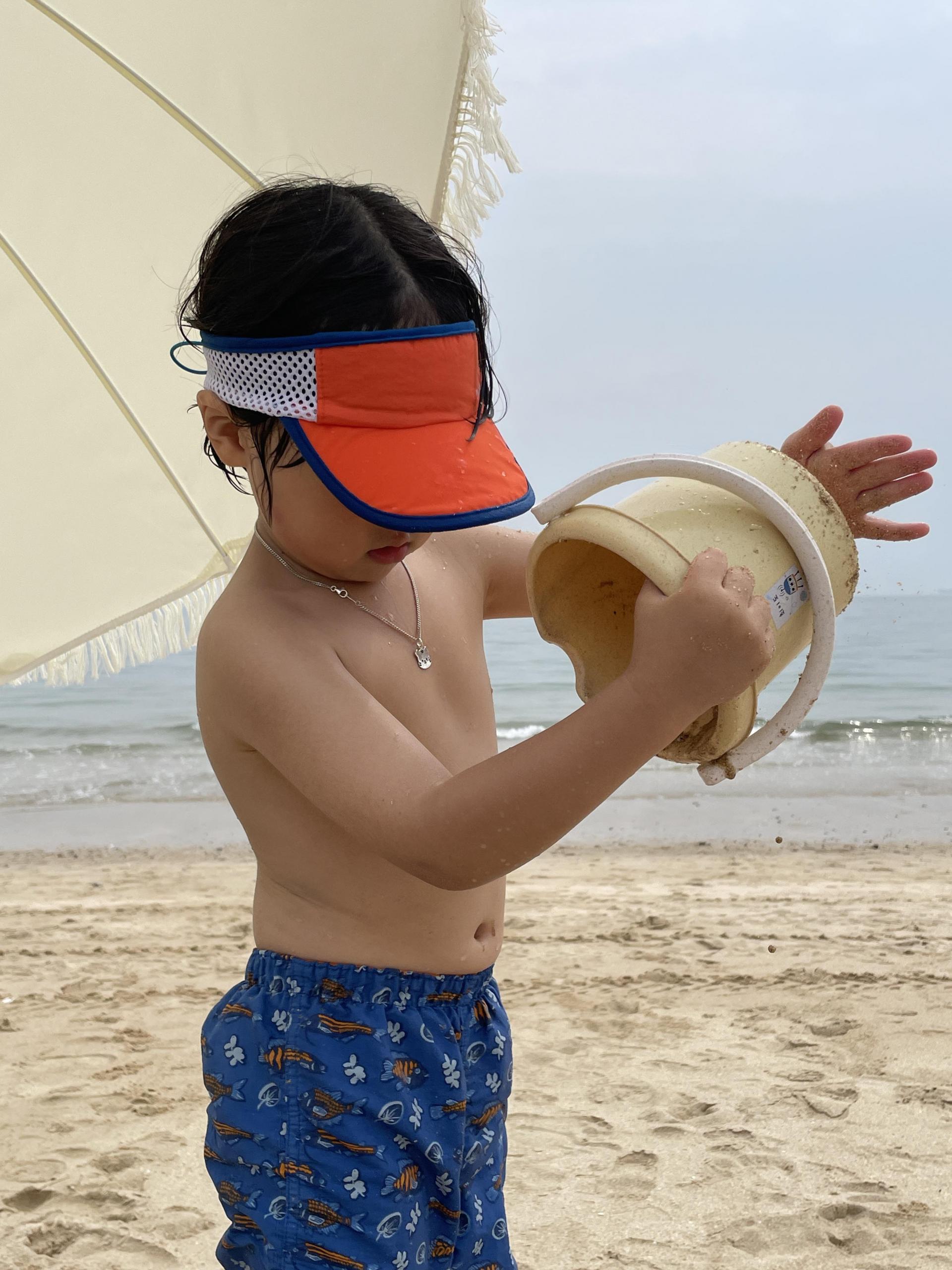 SUNNY POP VISOR
